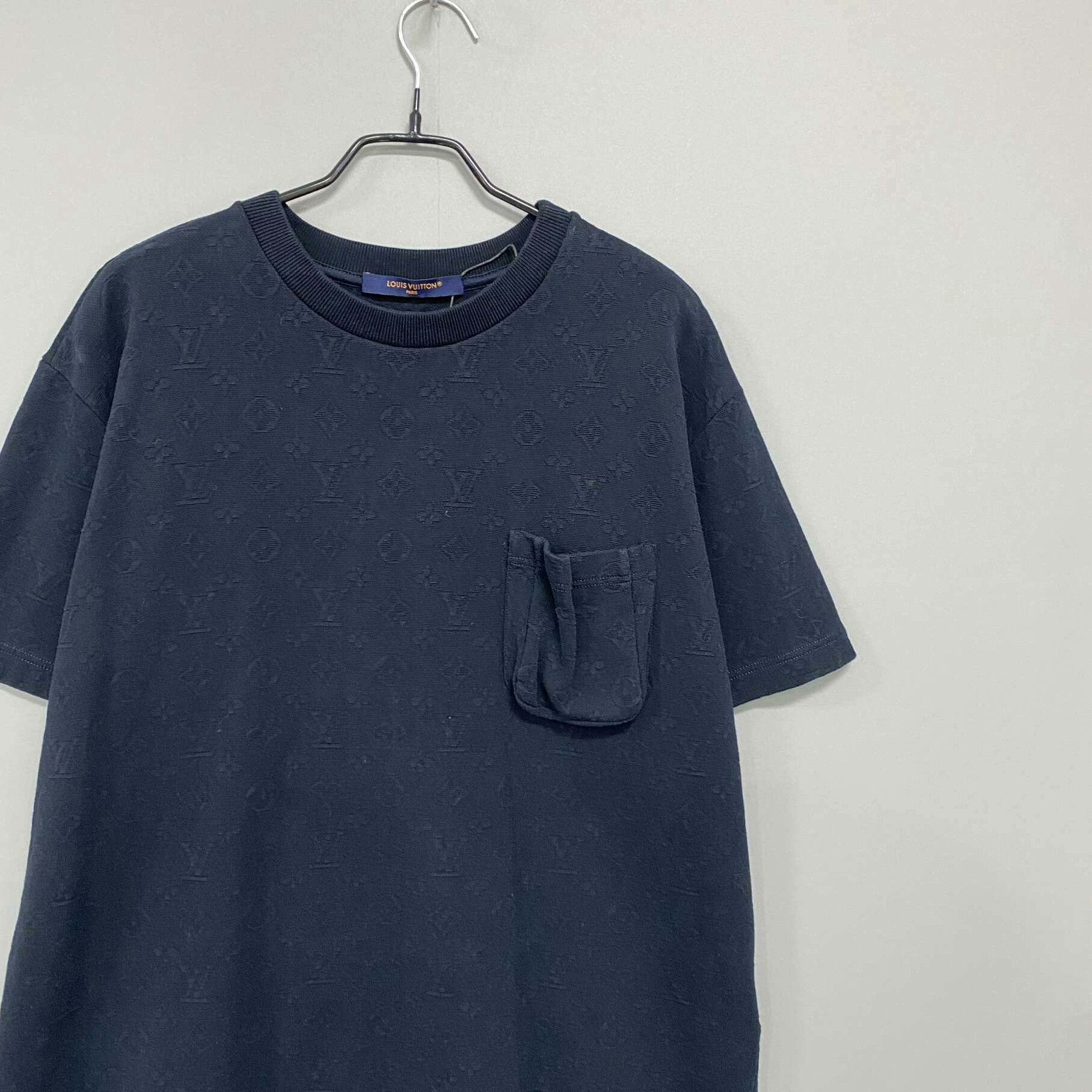 Louis Vuitton Louis Vuitton Black T-Shirt l Men Size US L / EU 52-54 / 3 - 2 Thumbnail