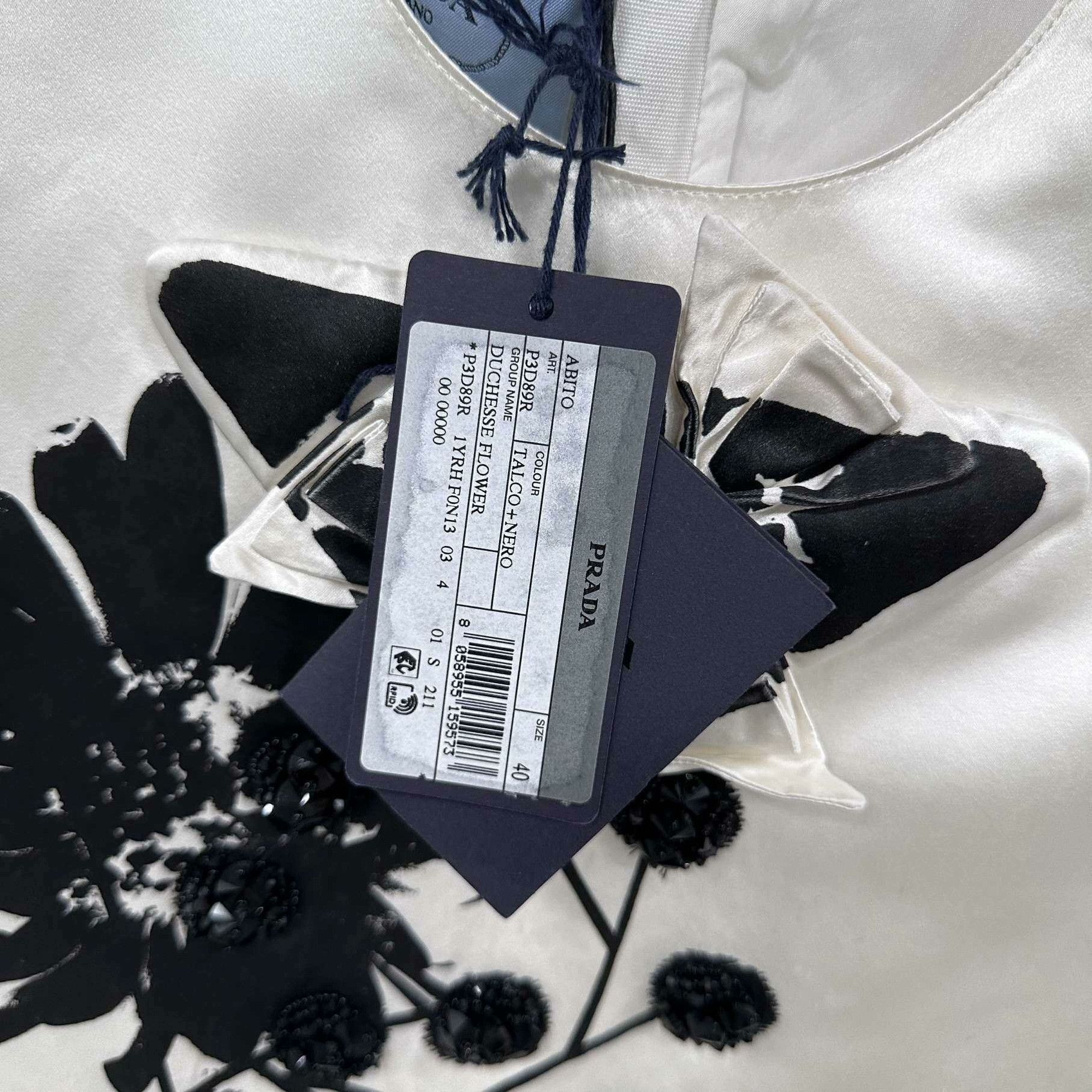 Prada Prada Floral Dress it_40 Women Size S / US 4 / IT 40 - 5 Thumbnail