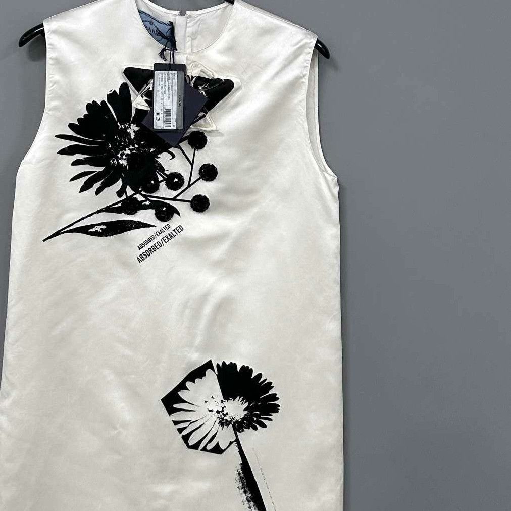 Prada Prada Floral Dress it_40 Women Size S / US 4 / IT 40 - 2 Thumbnail