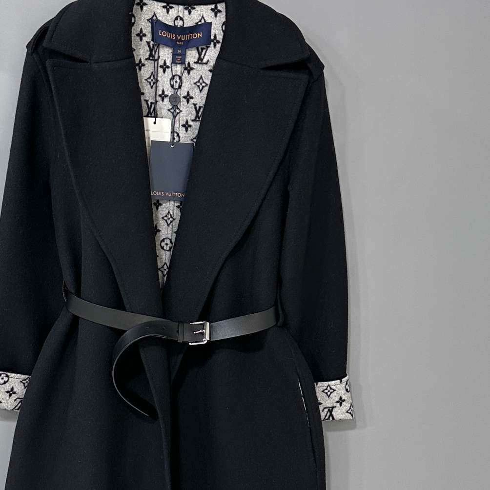 Loro Piana Loro Piana Silk Coat XS Women Size XS / US 0-2 / IT 36-38 - 2 Thumbnail