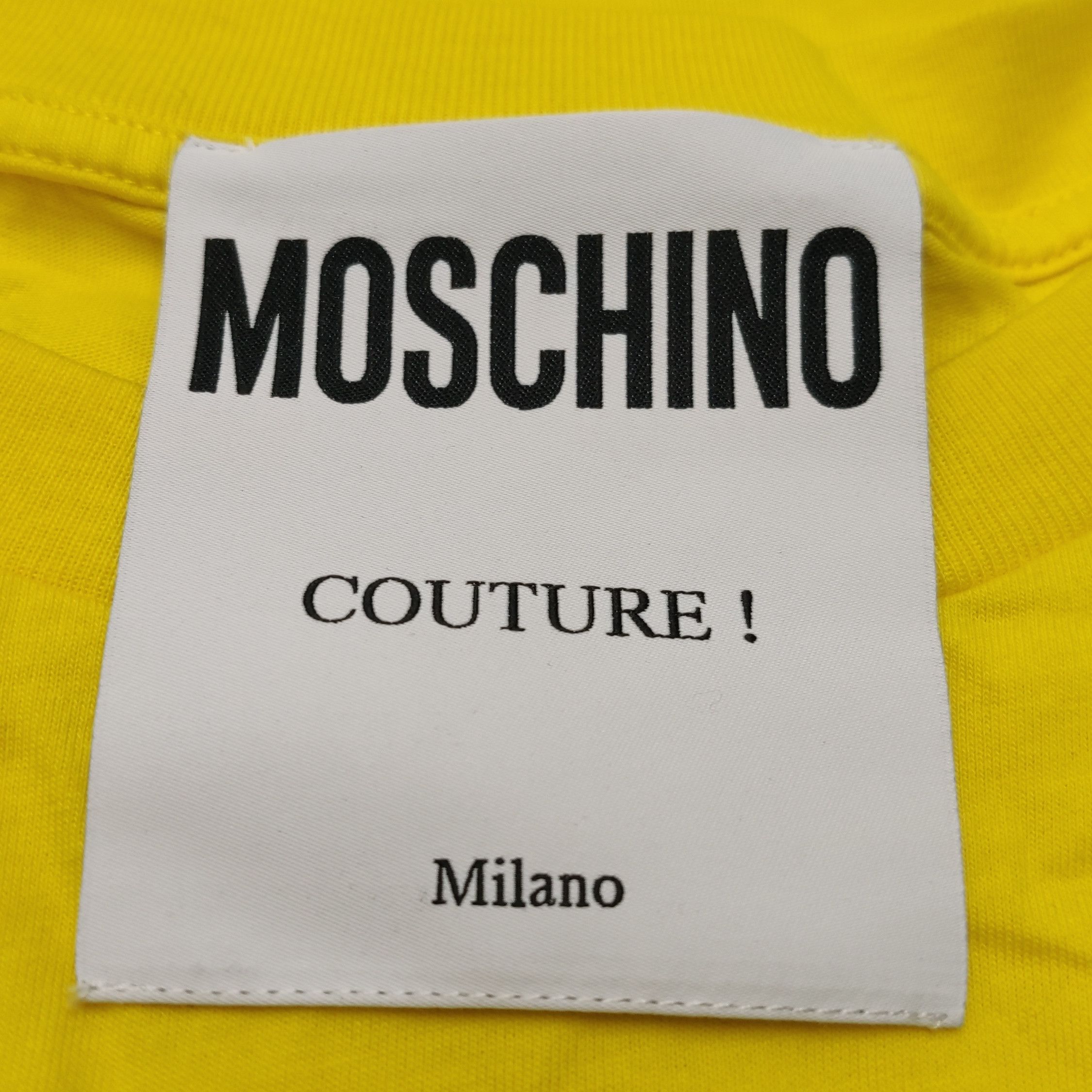Moschino Moschino Yellow Logo Short Sleeve T-Shirt Size 48 Size US M / EU 48-50 / 2 - 6 Thumbnail
