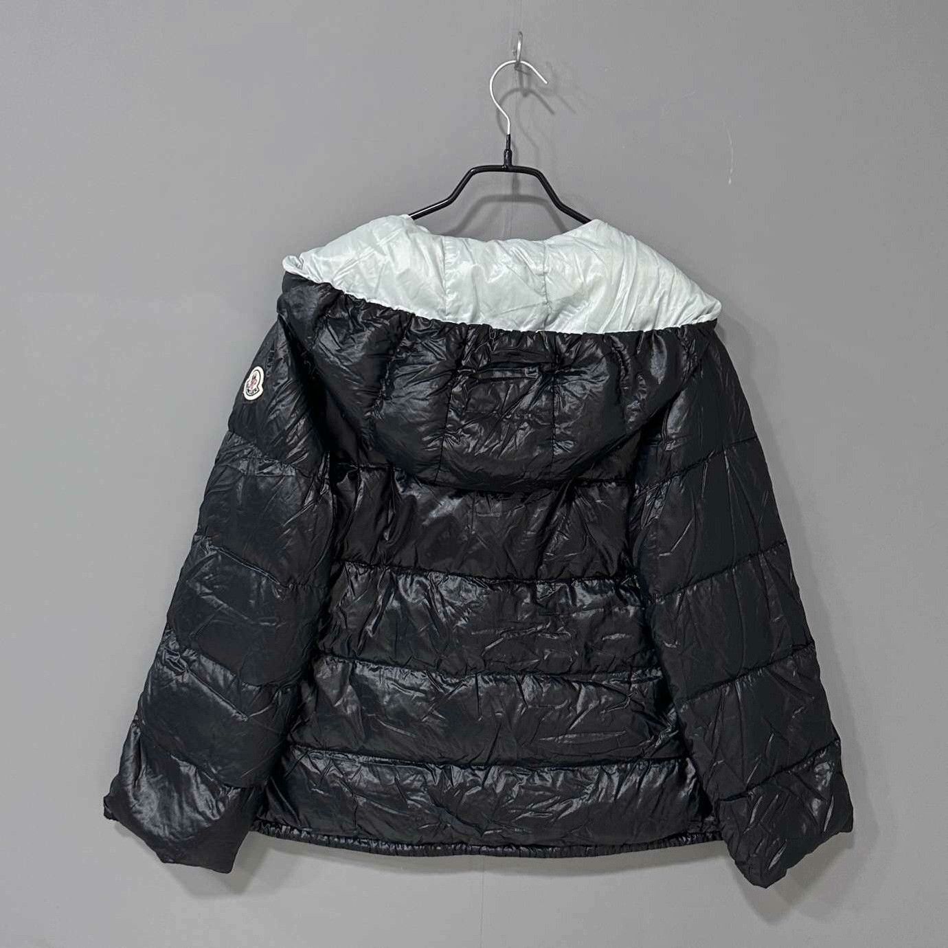 Moncler Moncler Lightweight Down Down Jacket M Women Size M / US 6-8 / IT 42-44 - 3 Thumbnail