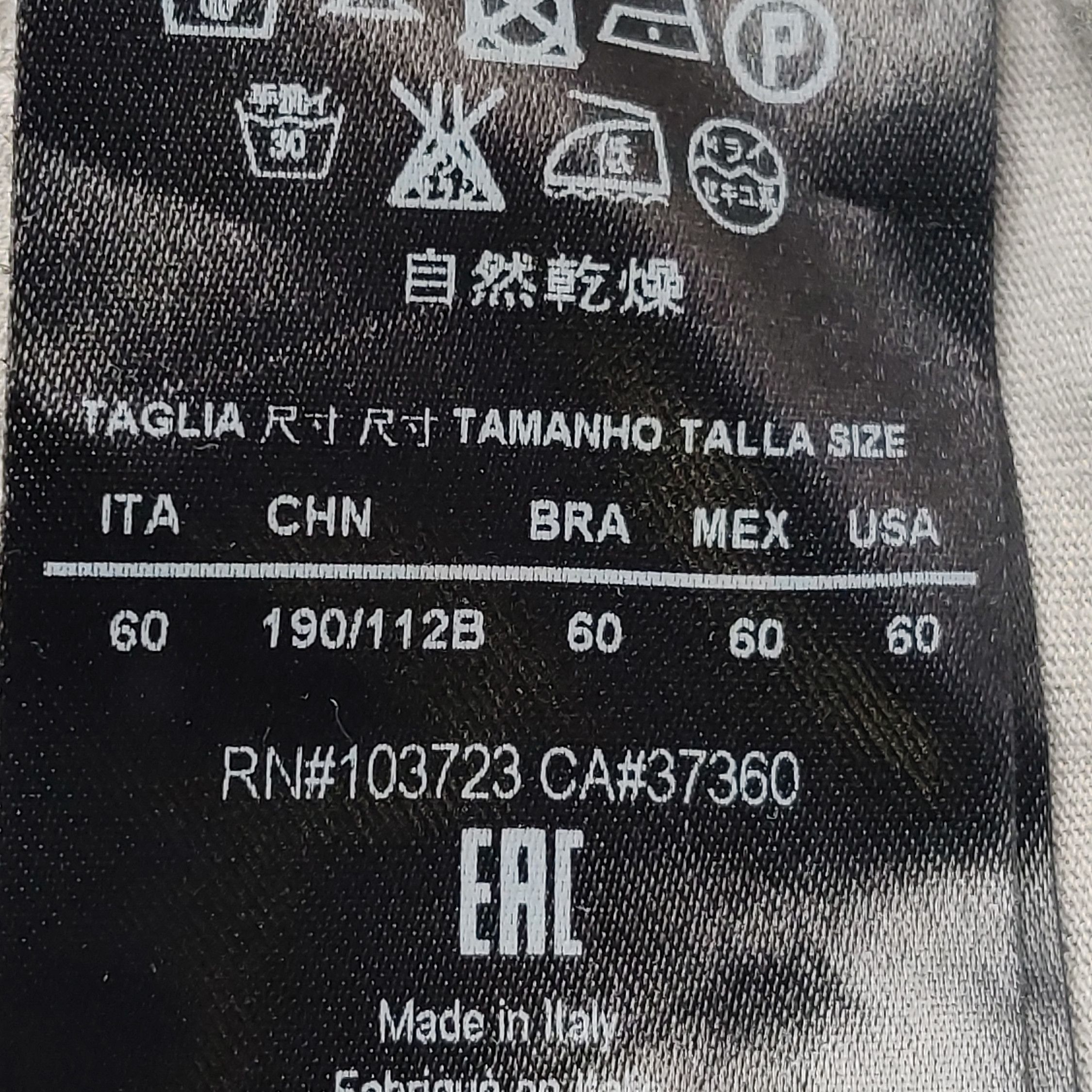 Giorgio Armani Giorgio Armani Logo Embroidered Long Sleeve T-Shirt 60 Size US XXL / EU 58 / 5 - 8 Thumbnail