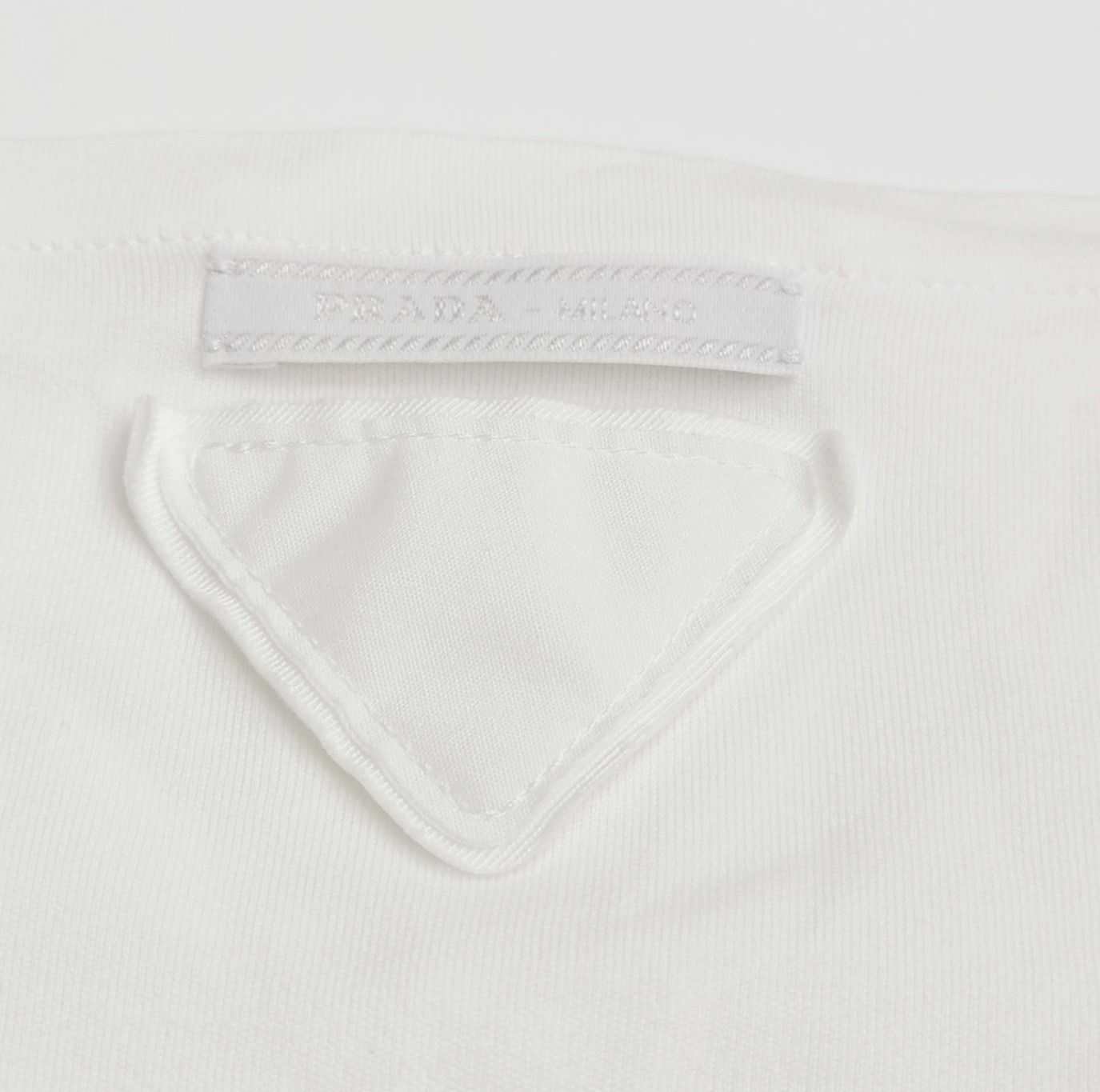 Prada Prada White Cotton Triangle Logo T-Shirt L Size US L / EU 52-54 / 3 - 4 Thumbnail