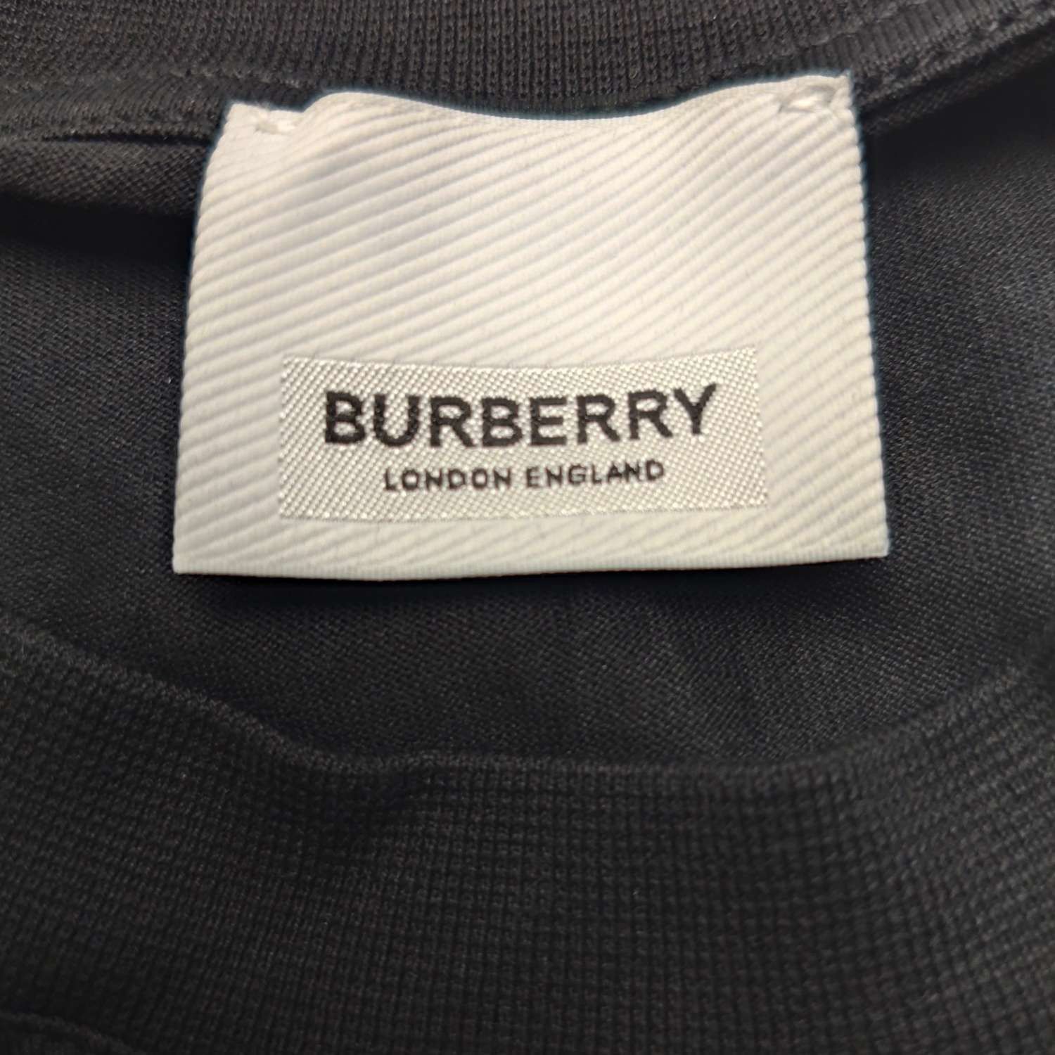 Burberry Burberry TB Logo Long Sleeve T-Shirt XS Size US XS / EU 42 / 0 - 6 Thumbnail