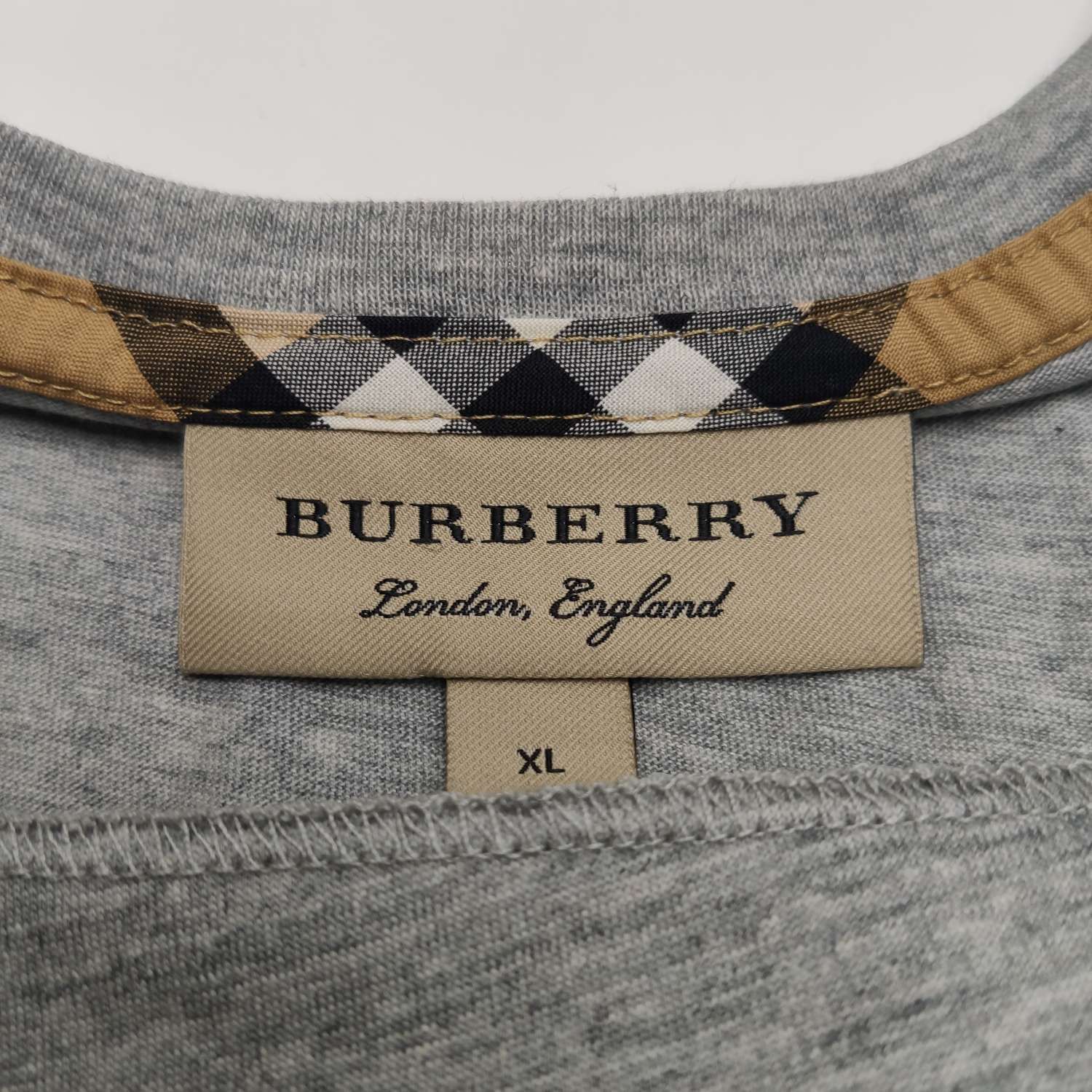 Burberry Burberry Embroidered Knight T-Shirt Gray XL Size US XL / EU 56 / 4 - 6 Thumbnail