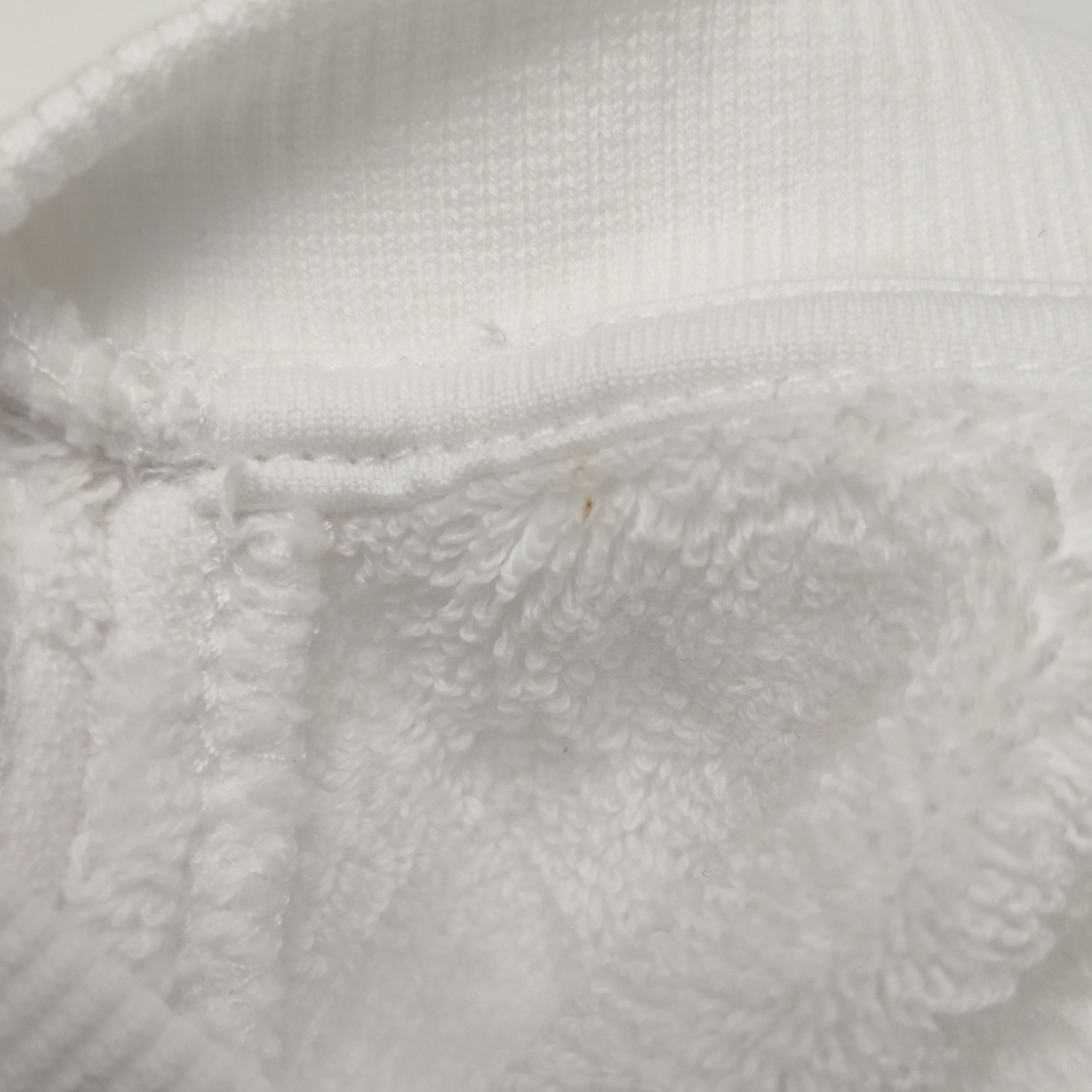 Burberry Burberry Textured Check Toweling T-Shirt Size S Size US S / EU 44-46 / 1 - 10 Thumbnail