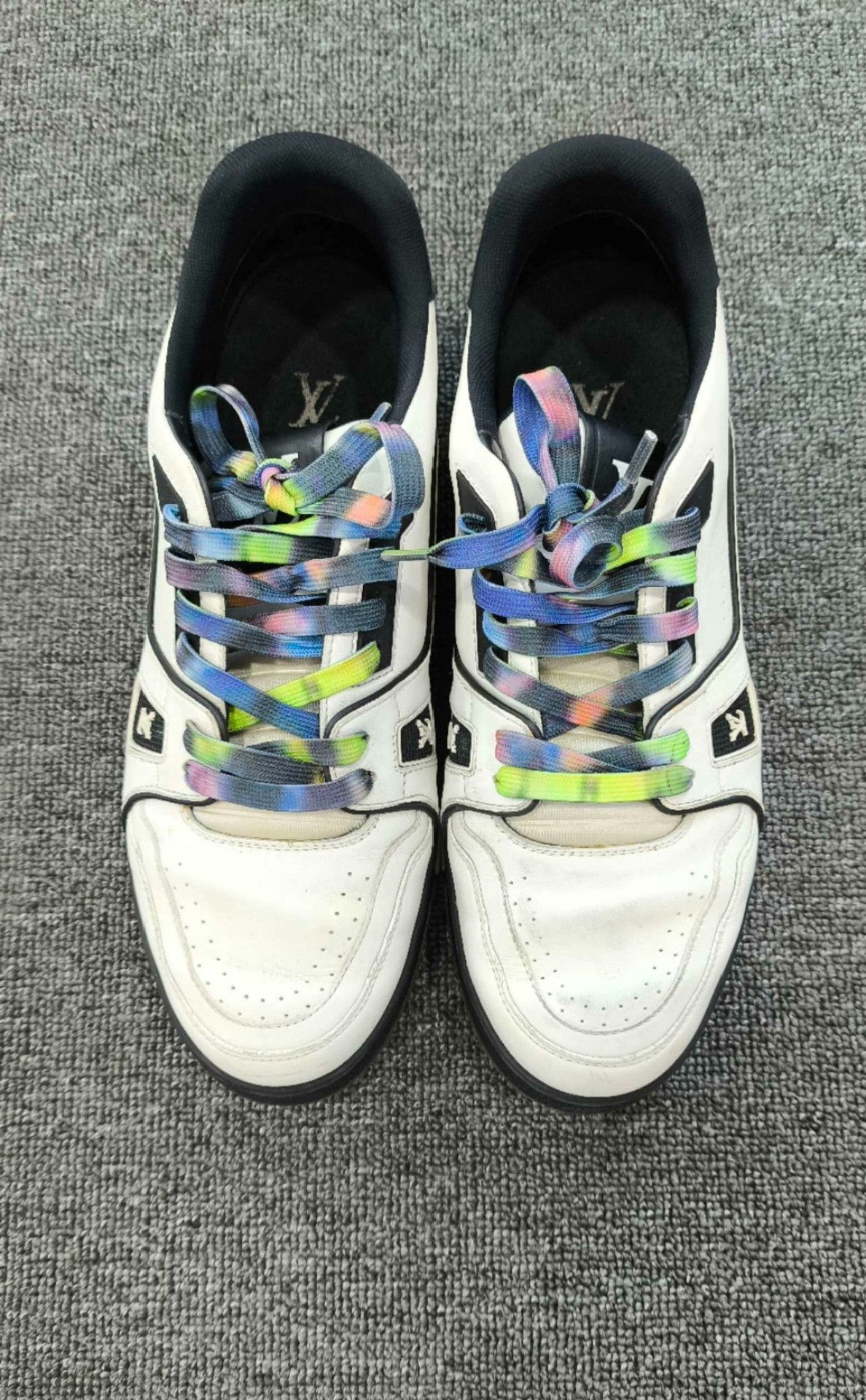 Louis Vuitton Louis Vuitton Training Black Lowtop Sneakers 9 Men Size US 9 / EU 42 - 2 Thumbnail