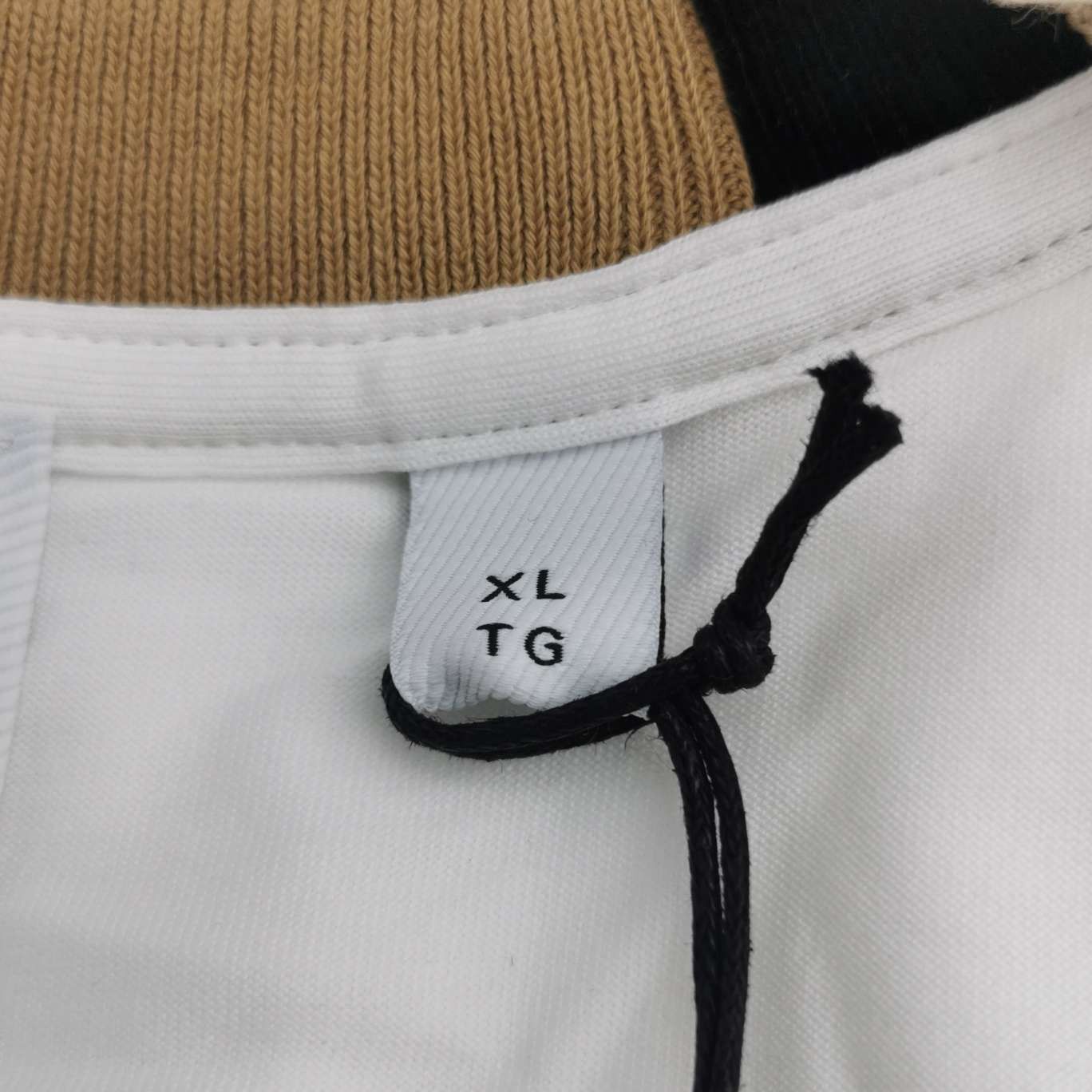 Burberry Burberry Logo Crew Neck T-Shirt XL Size US XL / EU 56 / 4 - 8 Thumbnail
