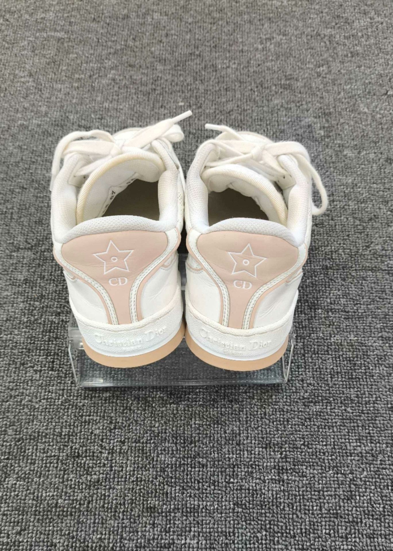 Dior Dior Printed Lowtop Sneakers us_5 Women Size US 5 / IT 35 - 5 Thumbnail