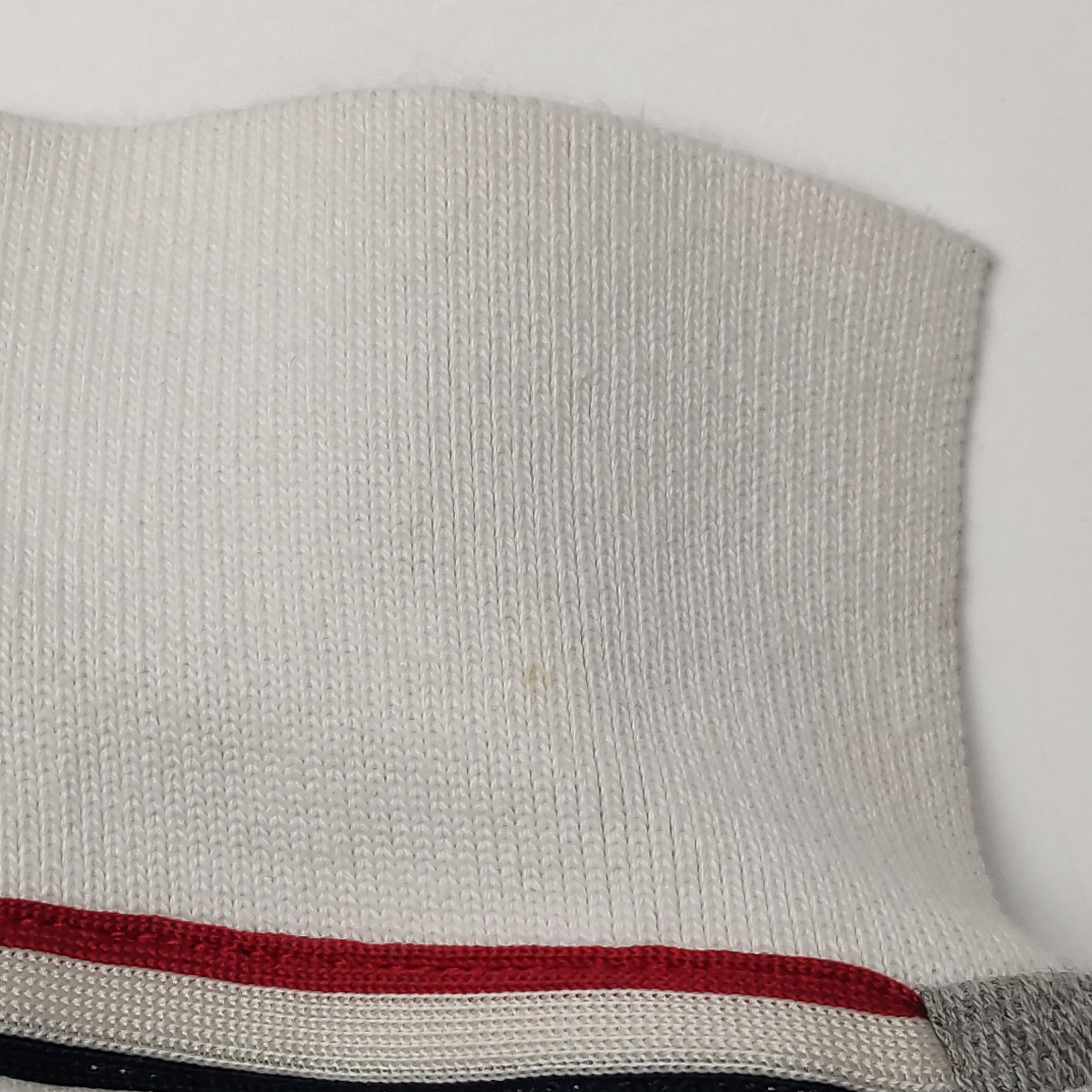 Moncler Moncler Logo Patch Long Sleeve Polo Size 12A Size US XXS / EU 40 - 12 Thumbnail