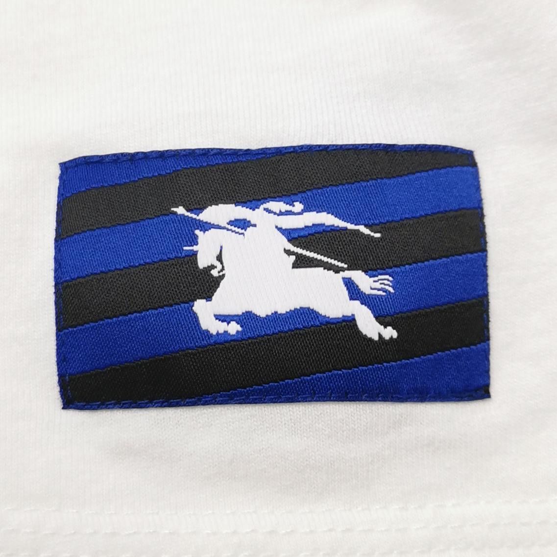 Burberry Burberry Equestrian Knight Patch T-Shirt Size S Size US S / EU 44-46 / 1 - 4 Thumbnail
