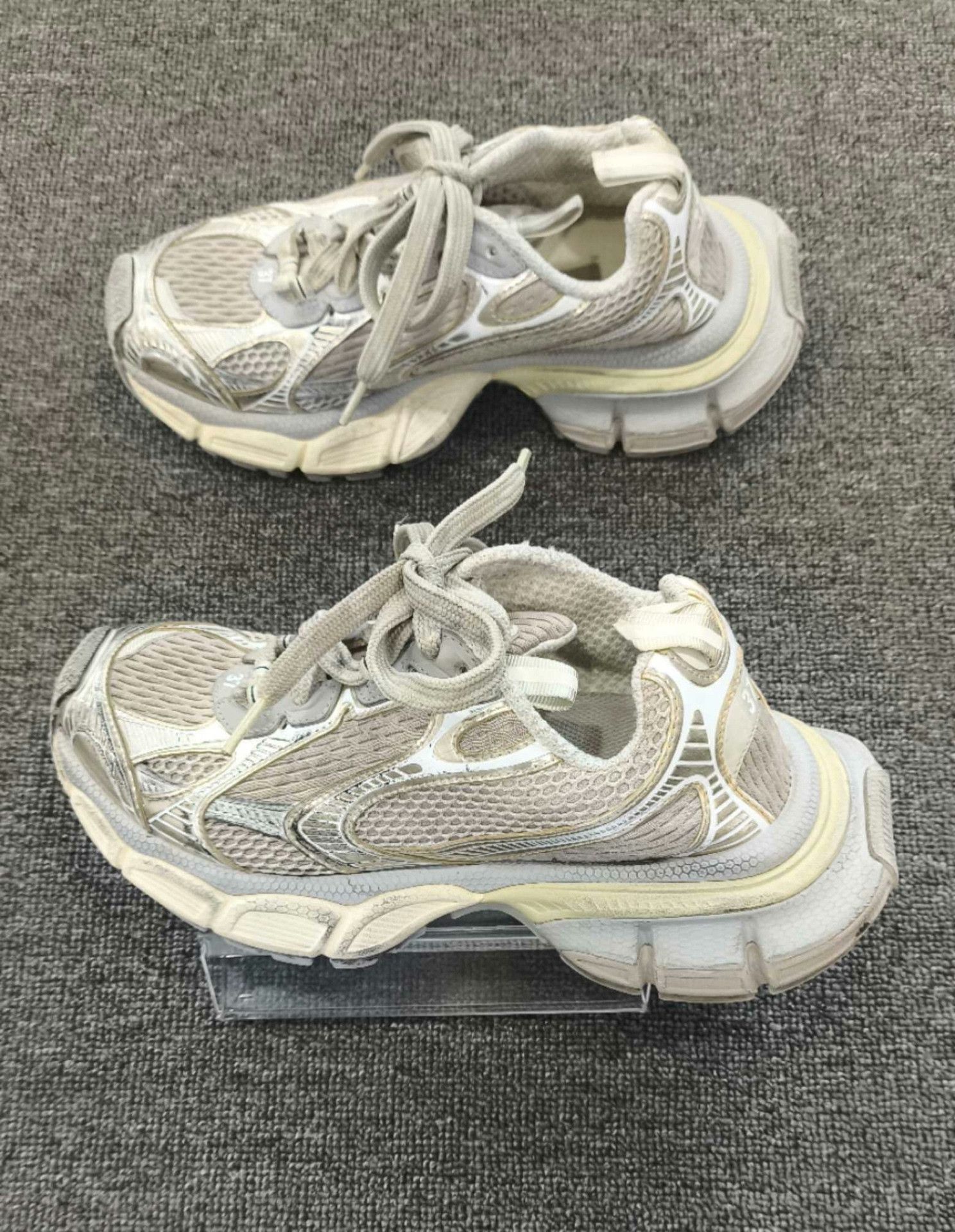 Balenciaga Balenciaga Lowtop Sneakers us_7 Women Size US 7 / IT 37 - 3 Thumbnail