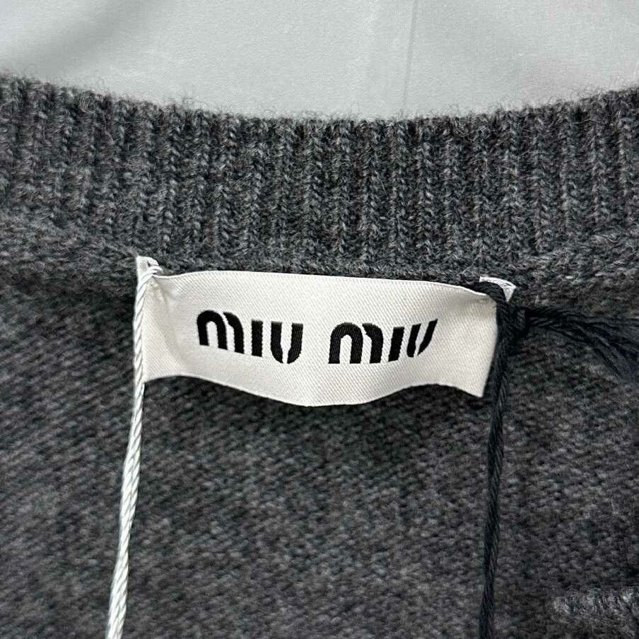 Miu Miu Miu Miu Retro Gray Sweater M Women Size M / US 6-8 / IT 42-44 - 8 Thumbnail