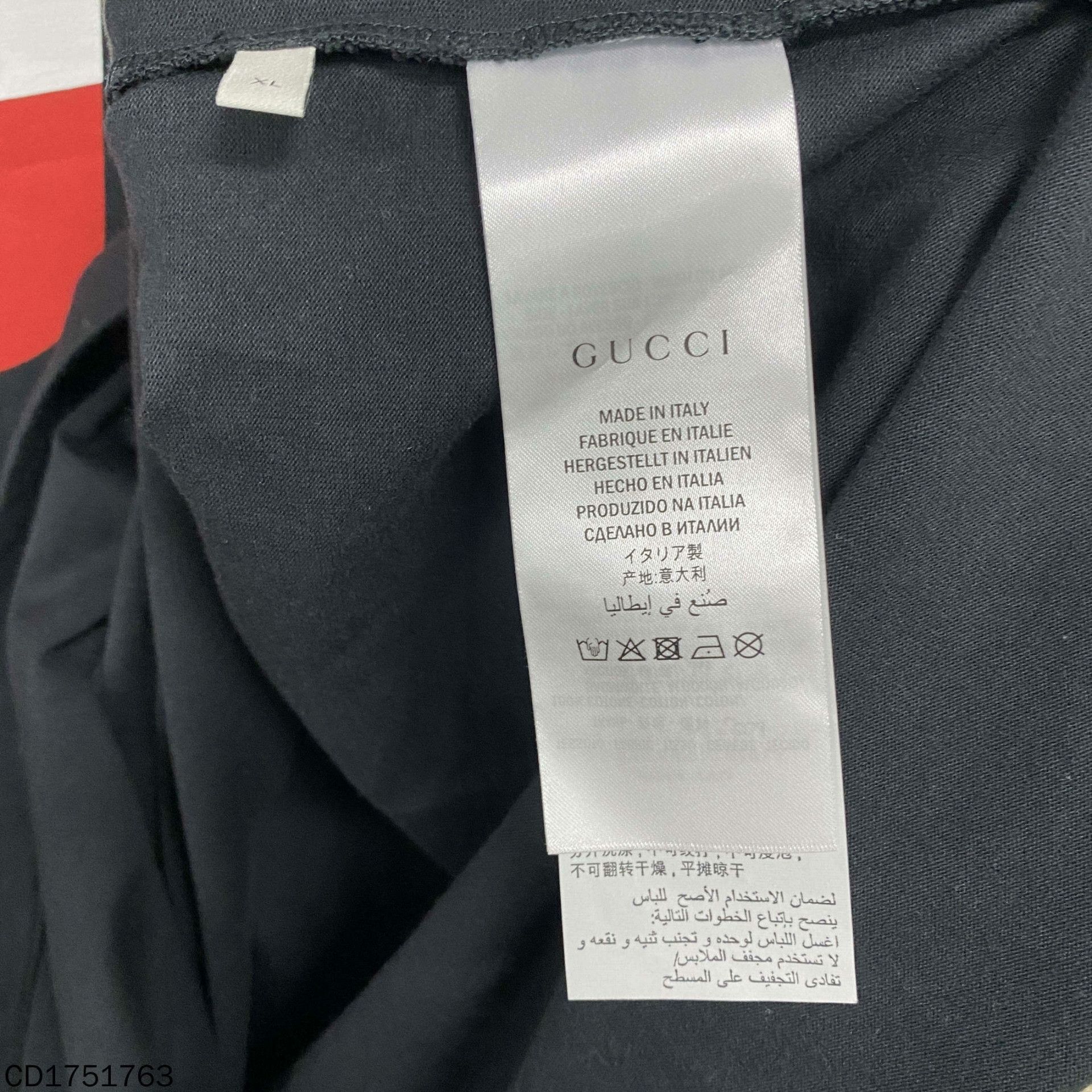Gucci Gucci Retro T-Shirt xl Men Size US XL / EU 56 / 4 - 5 Thumbnail