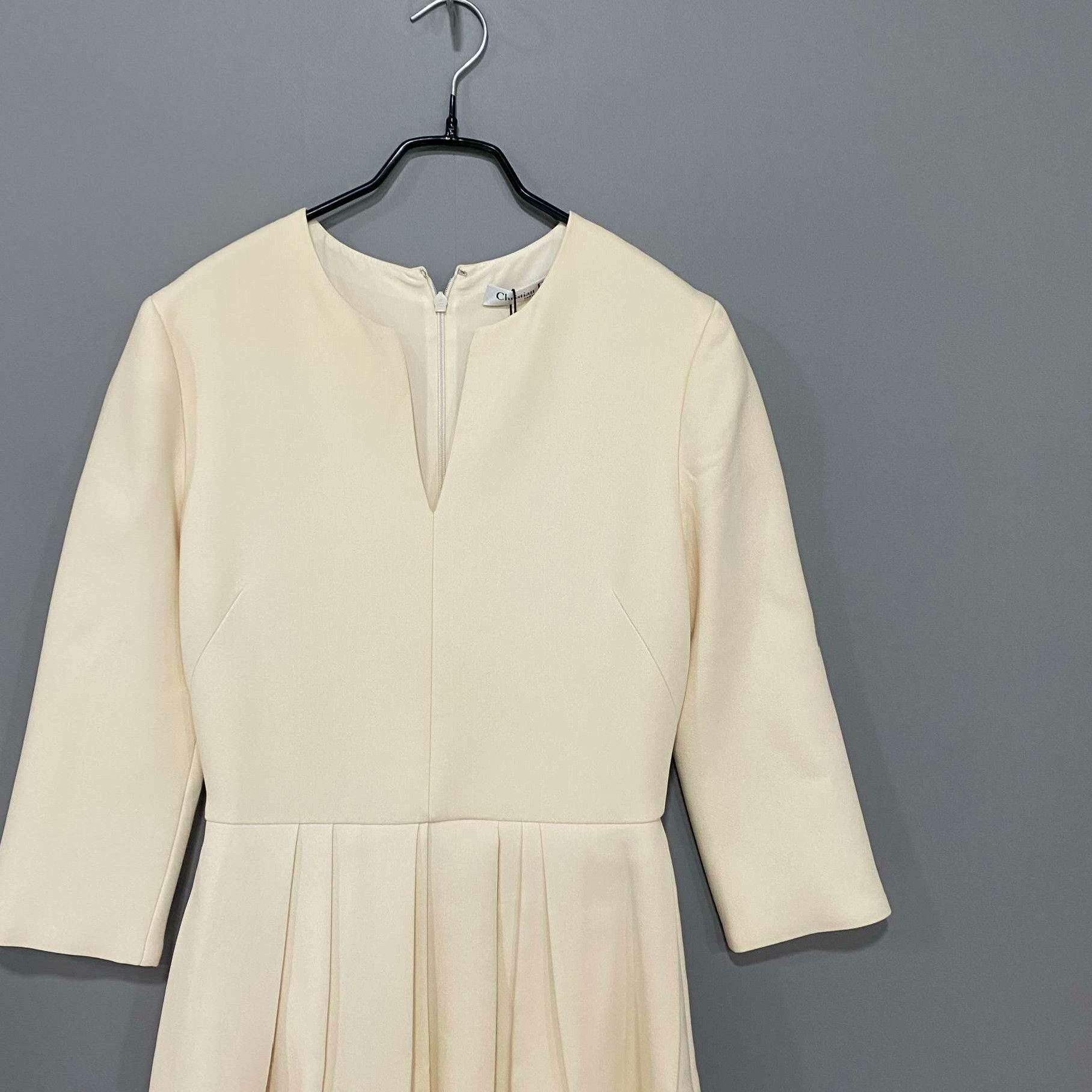 Dior Dior Beige Dress M Women Size M / US 6-8 / IT 42-44 - 2 Thumbnail