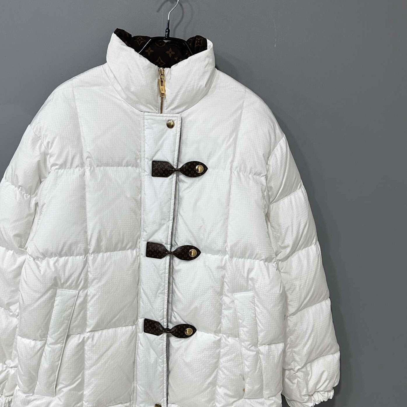 Louis Vuitton Louis Vuitton Down Heavy Coat xxs Men Size US XXS / EU 40 - 2 Thumbnail