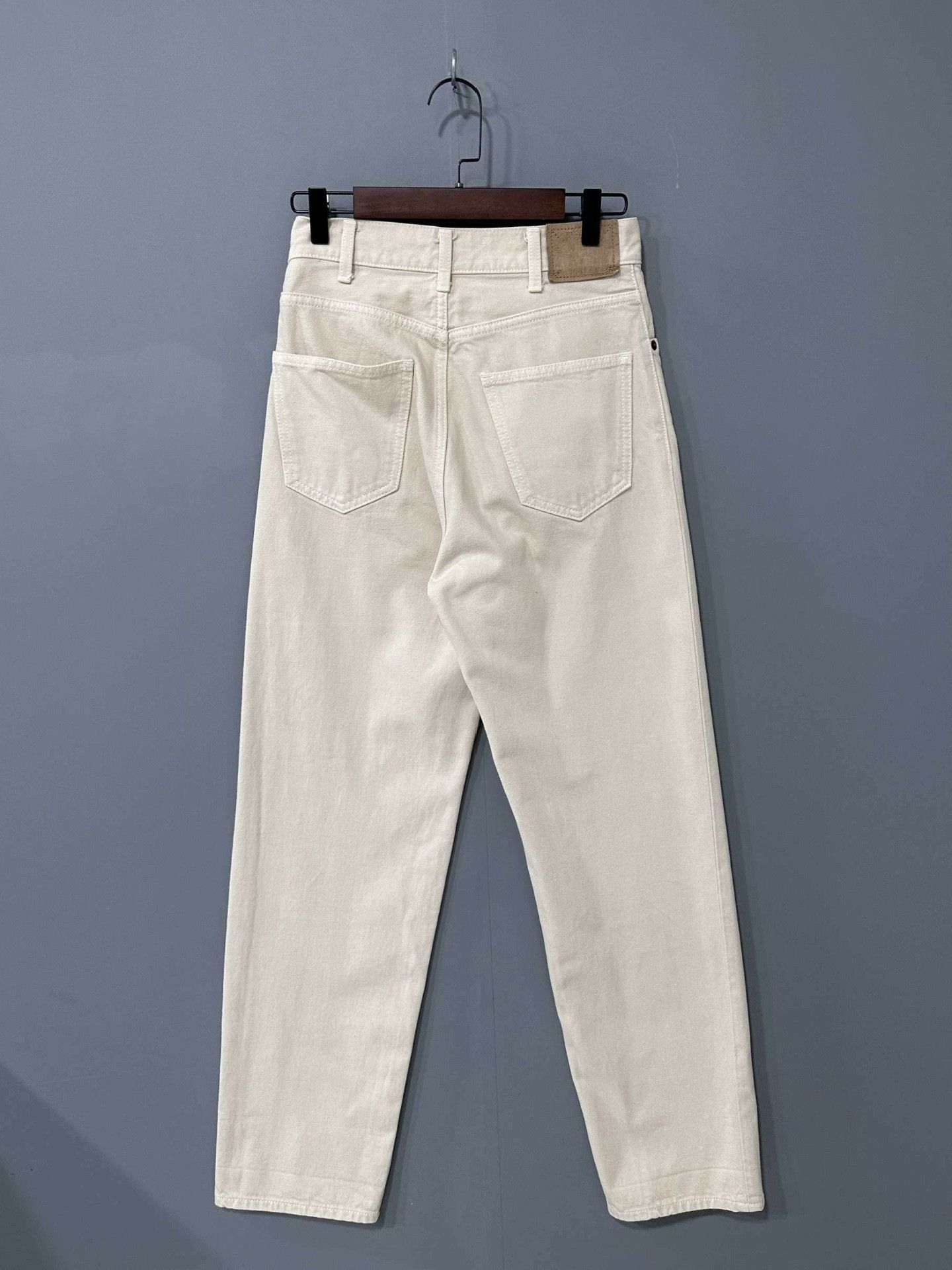 Celine Celine Denim White Jeans 26 Women Size 26" / US 2 / IT 38 - 3 Thumbnail