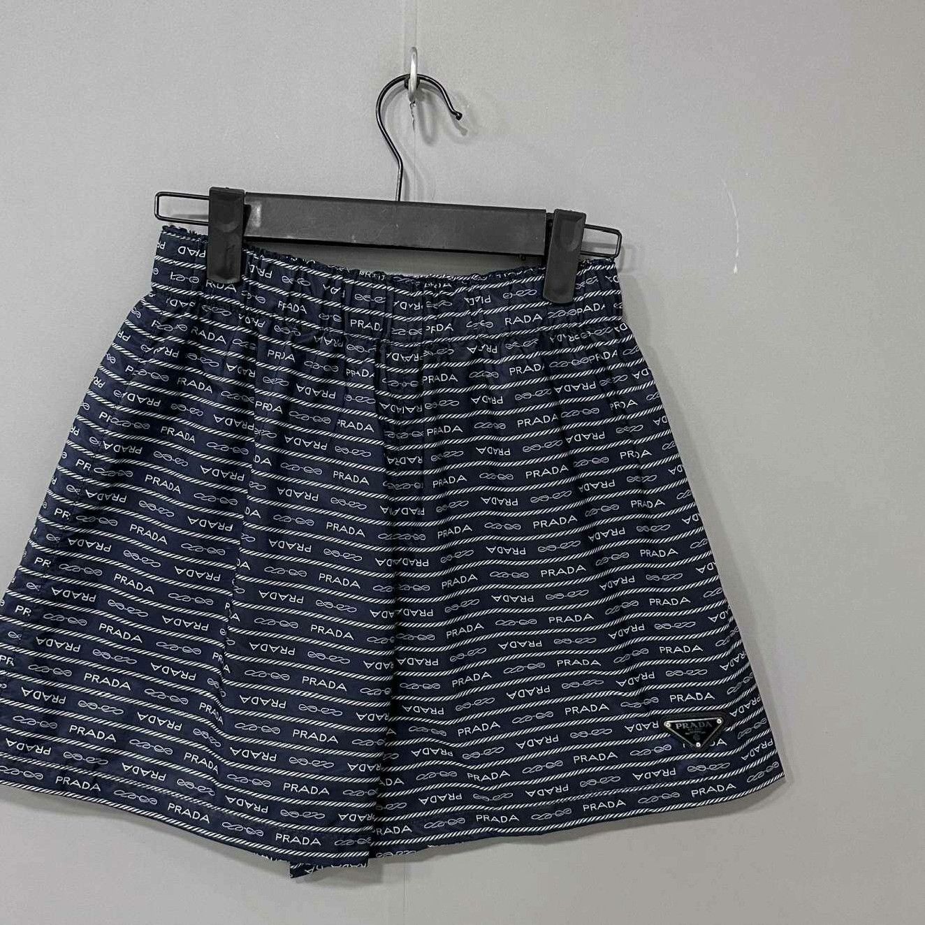 Prada Prada Retro Striped Pants 28 Women Size 28" / US 6 / IT 42 - 3 Thumbnail