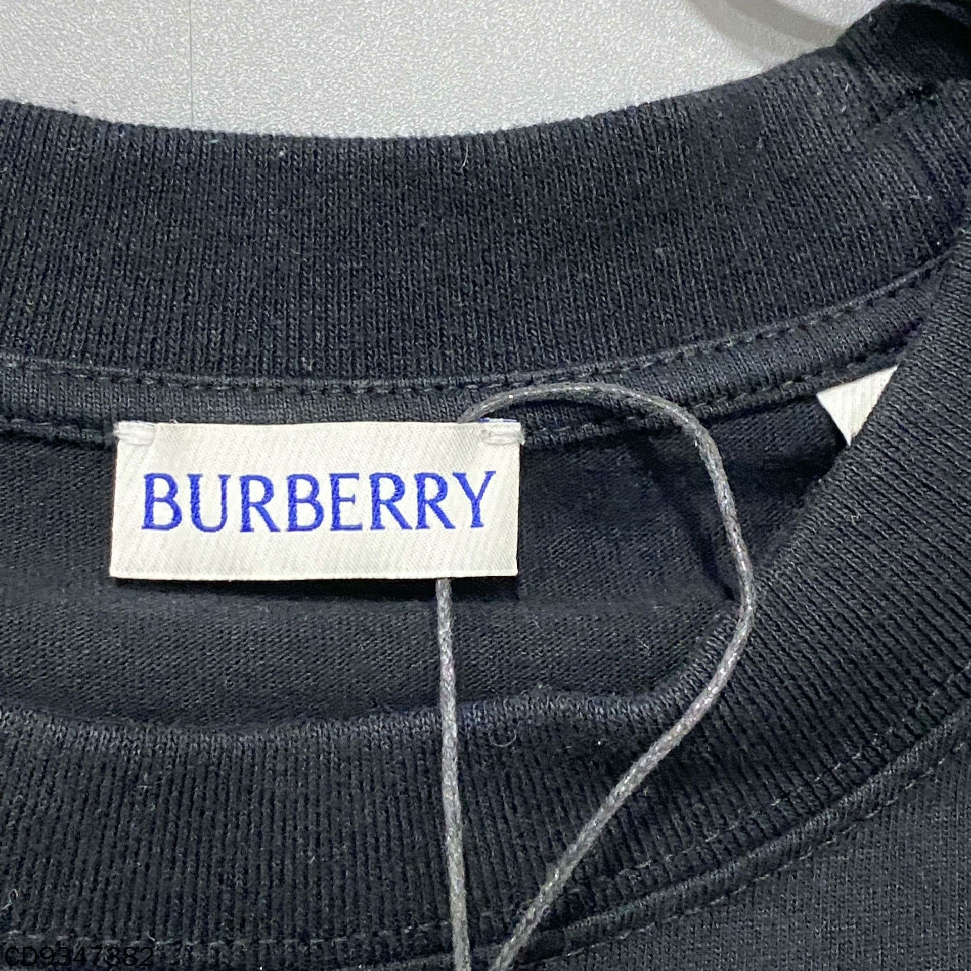 Burberry Burberry Retro T-Shirt xl Men Size US XL / EU 56 / 4 - 5 Thumbnail