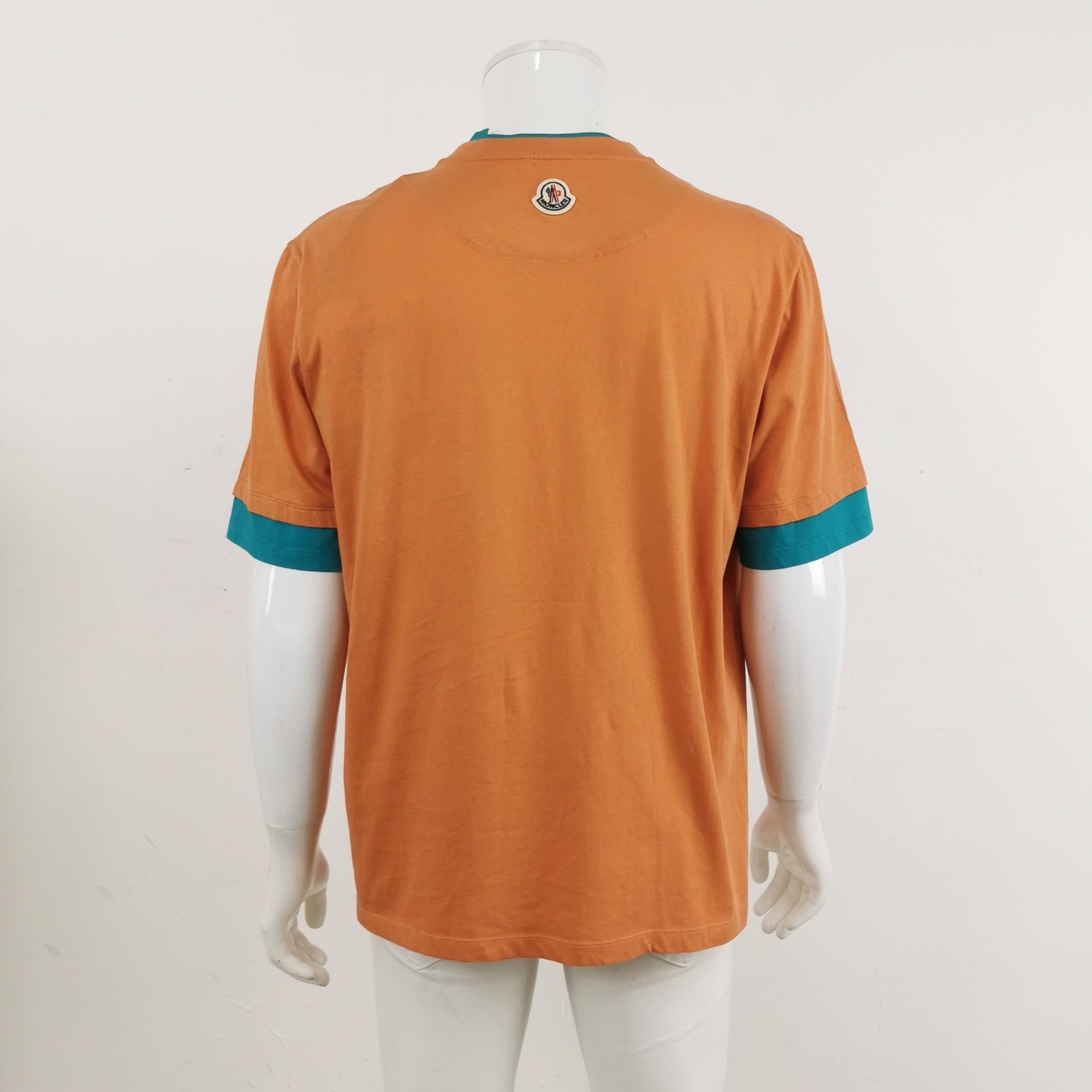 Moncler Moncler Contrast Trim Logo Patch T-Shirt Size M Size US M / EU 48-50 / 2 - 3 Thumbnail