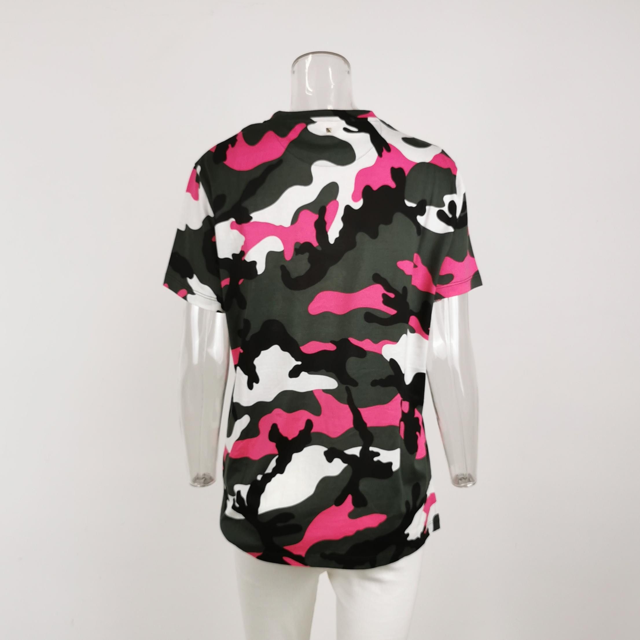 Valentino Valentino Pink Camo Cotton T-Shirt Size S Size US S / EU 44-46 / 1 - 4 Thumbnail