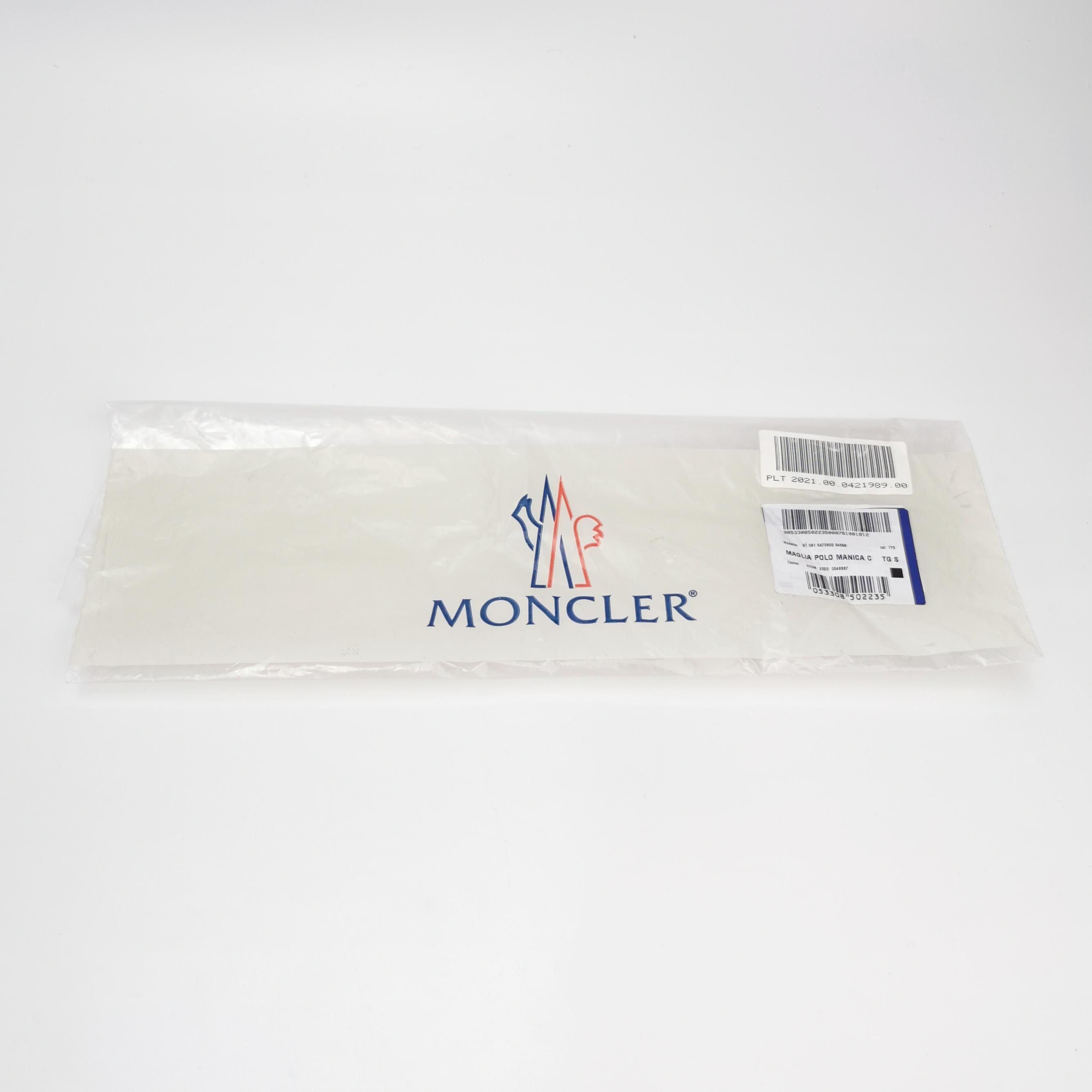 Moncler Moncler Logo Patch Polo Shirt Size S Size US S / EU 44-46 / 1 - 9 Thumbnail