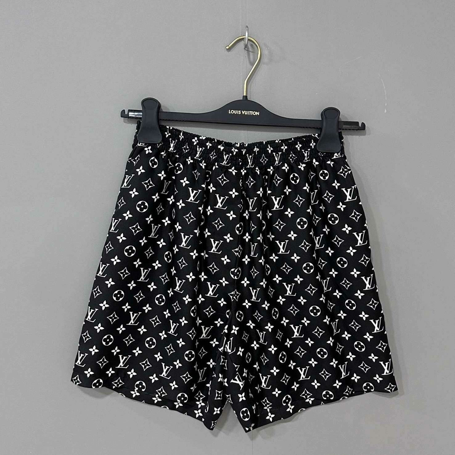 Louis Vuitton Louis Vuitton Pants 36 Women Size 36" / US 14 / IT 50 - 2 Thumbnail