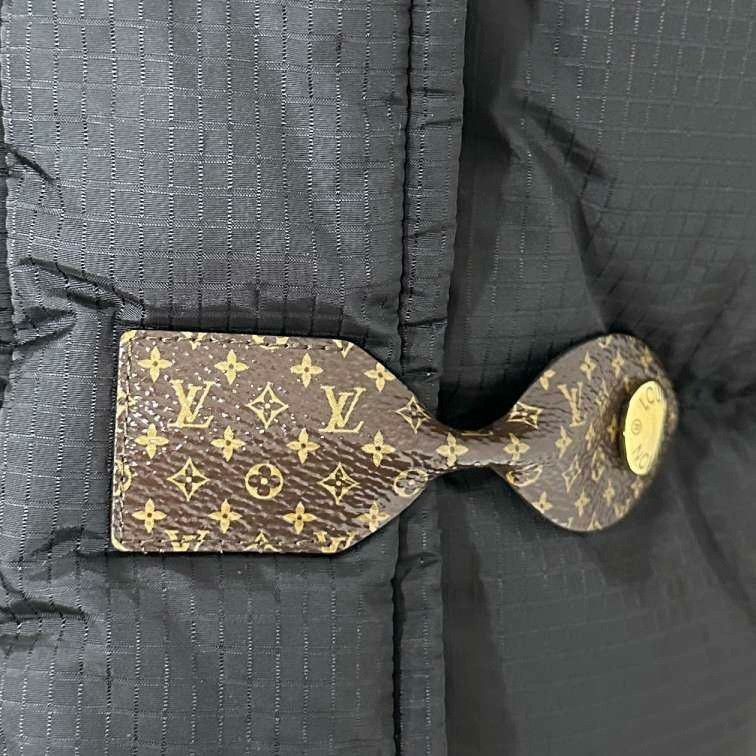 Louis Vuitton Louis Vuitton Down Heavy Coat xxs Men Size US XXS / EU 40 - 5 Thumbnail