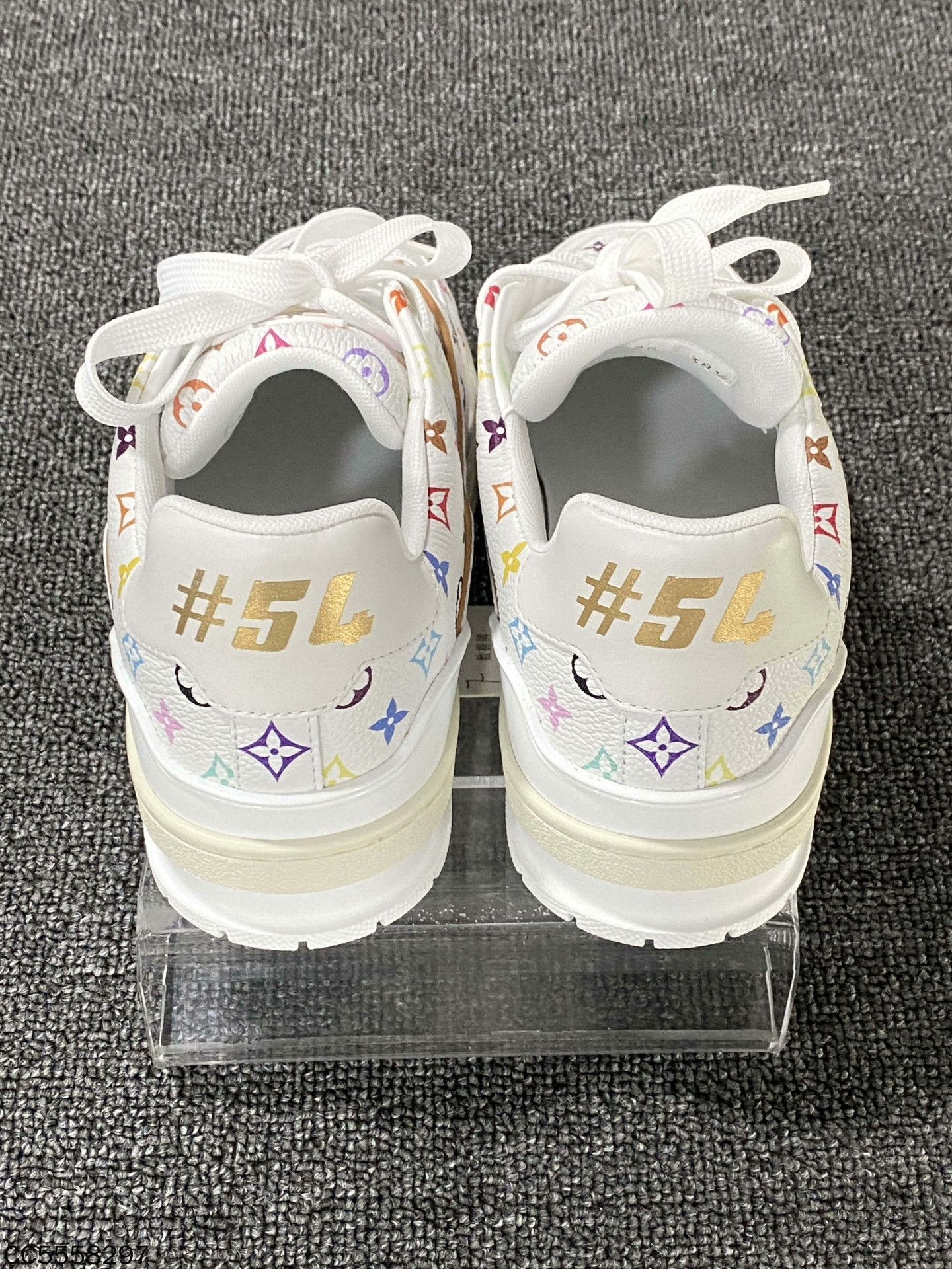 Louis Vuitton Louis Vuitton Training Multi Lowtop Sneakers 5.5 Men Size US 5.5 / EU 38 - 5 Thumbnail