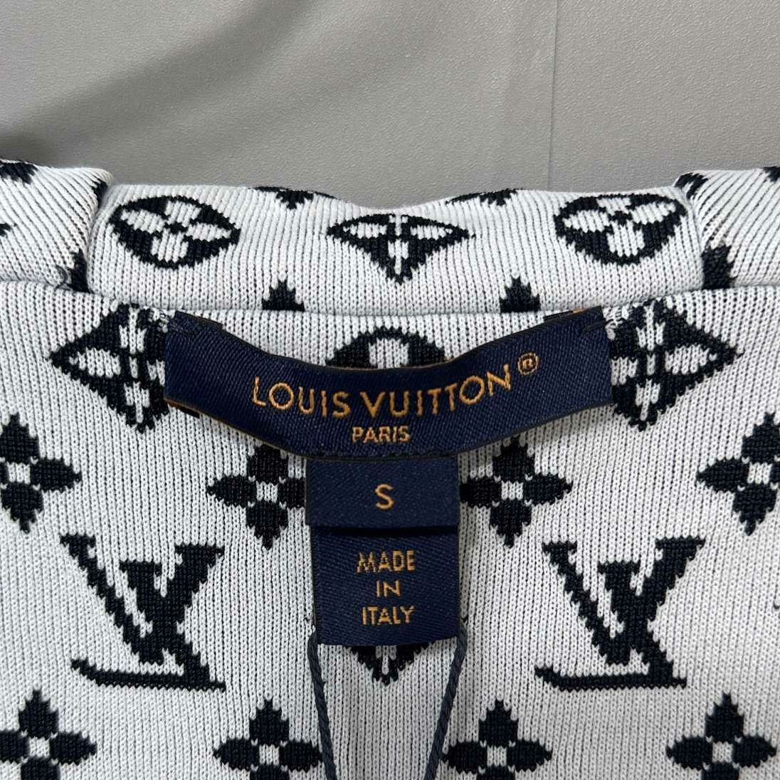 Louis Vuitton Louis Vuitton Jacket S Women Size S / US 4 / IT 40 - 6 Thumbnail