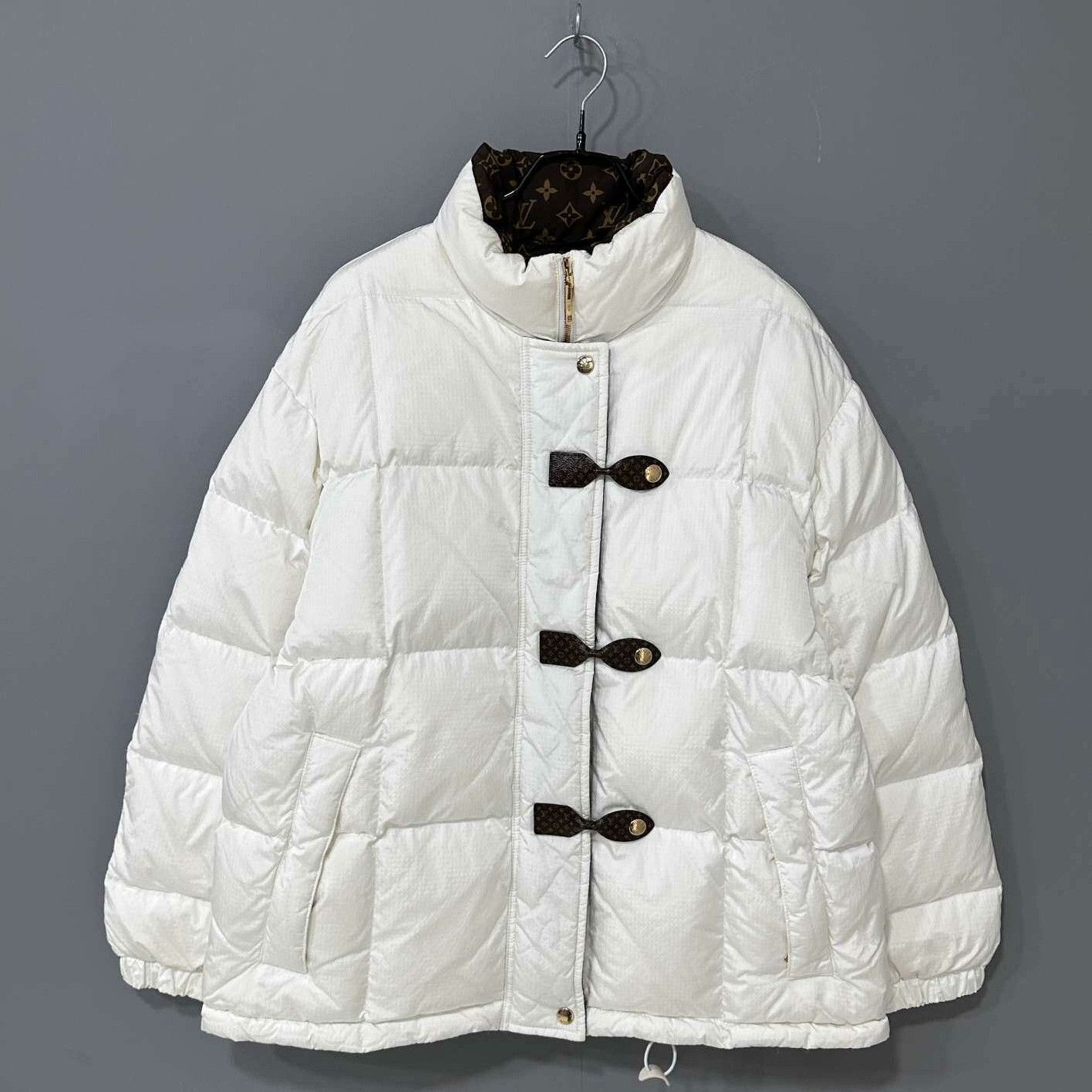 Louis Vuitton Louis Vuitton Down Heavy Coat xs Men Size US XS / EU 42 / 0 - 2 Thumbnail