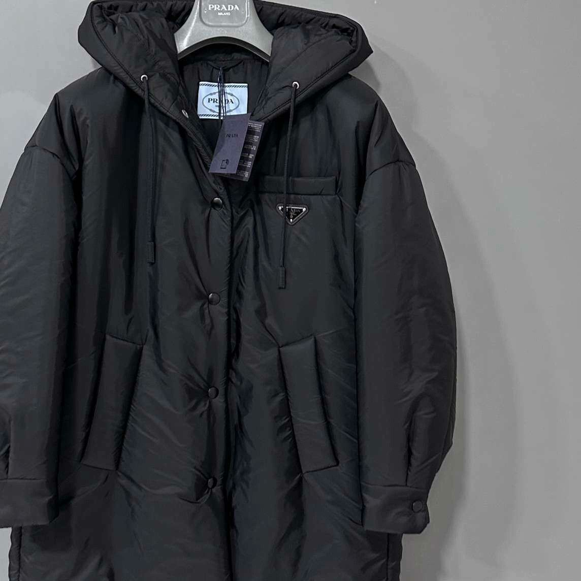 Prada Prada Nylon Long Black Down Jacket it_38 Women Size XS / US 0-2 / IT 36-38 - 2 Thumbnail
