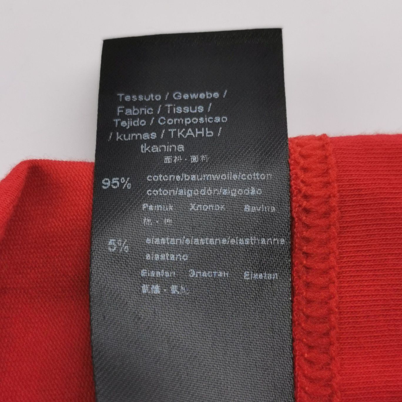 Emporio Armani Emporio Armani Logo Graphic Red T-Shirt Size M Size US M / EU 48-50 / 2 - 7 Thumbnail