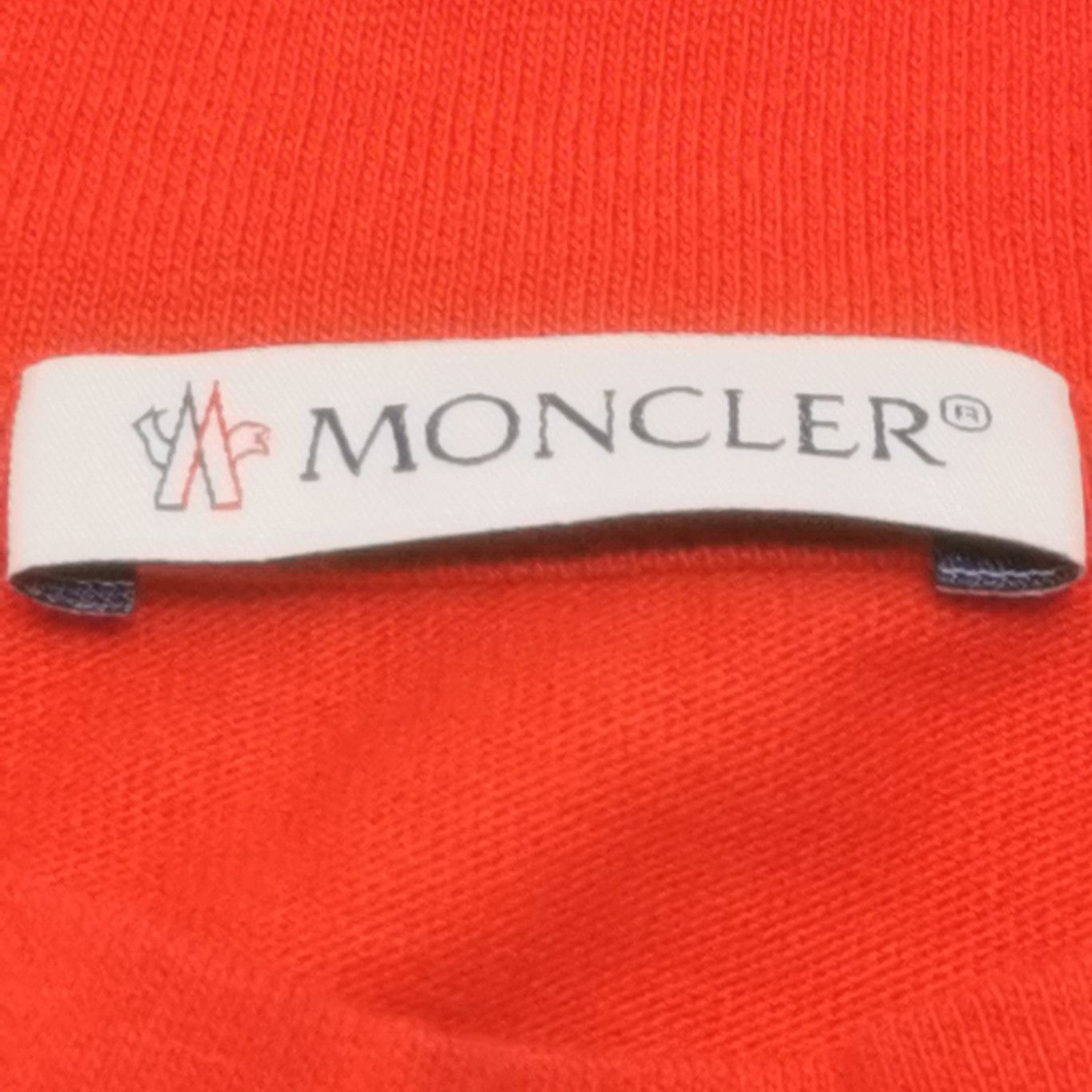 Moncler Moncler Logo Patch T-Shirt Size M Size US M / EU 48-50 / 2 - 6 Thumbnail