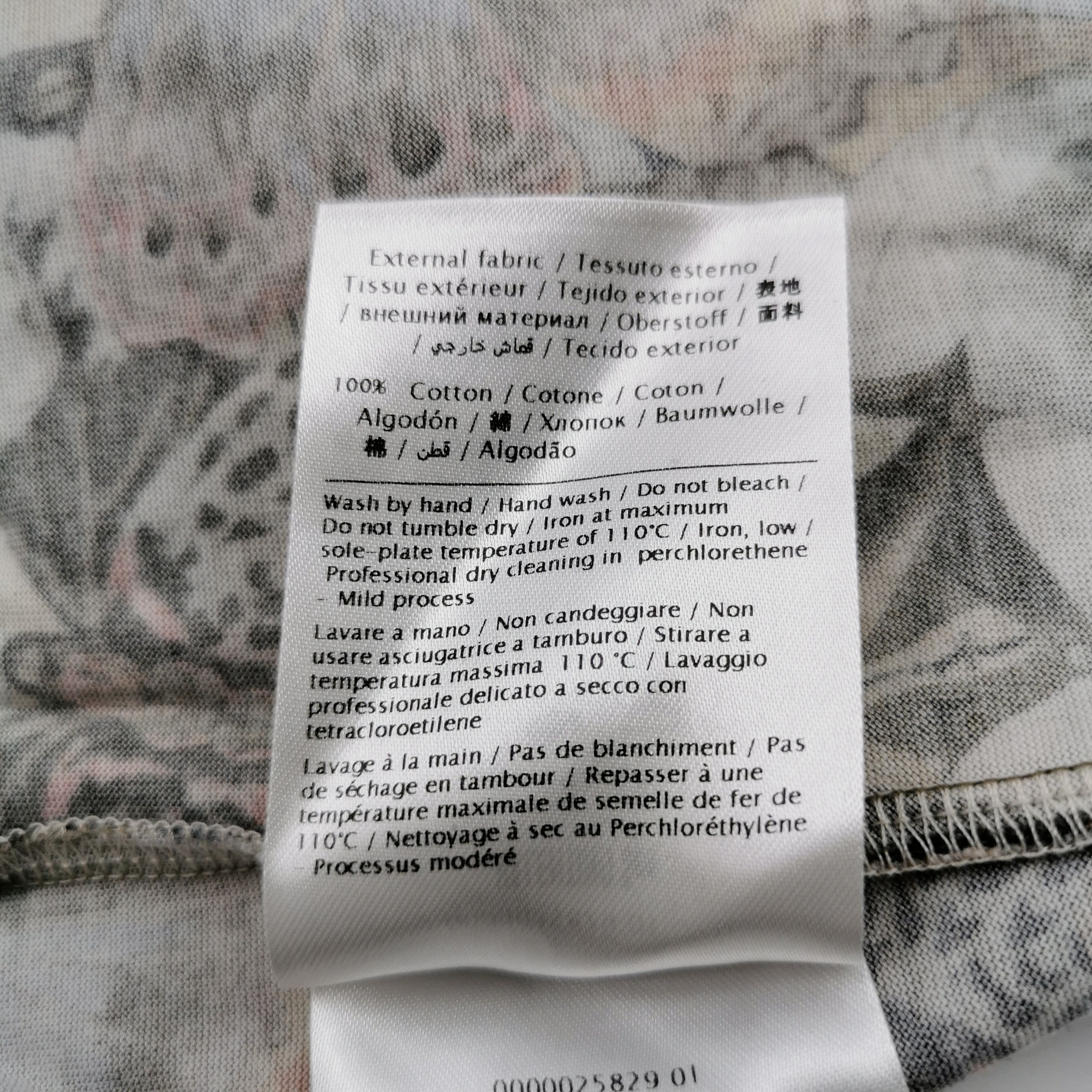 Valentino Valentino Butterfly Print T-Shirt XS Size US XS / EU 42 / 0 - 6 Thumbnail