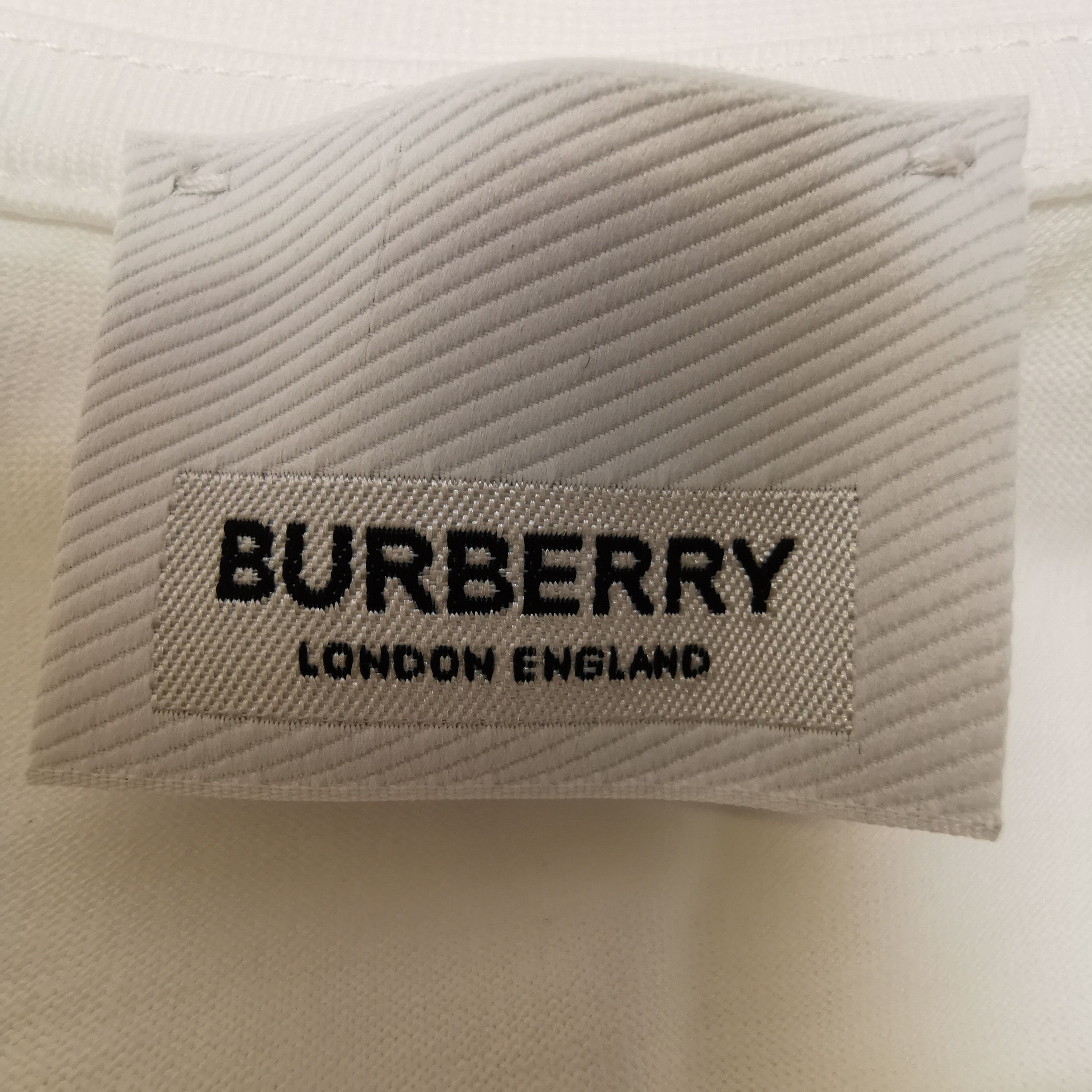 Burberry Burberry TB Logo Short Sleeve T-Shirt XL Size US XL / EU 56 / 4 - 6 Thumbnail