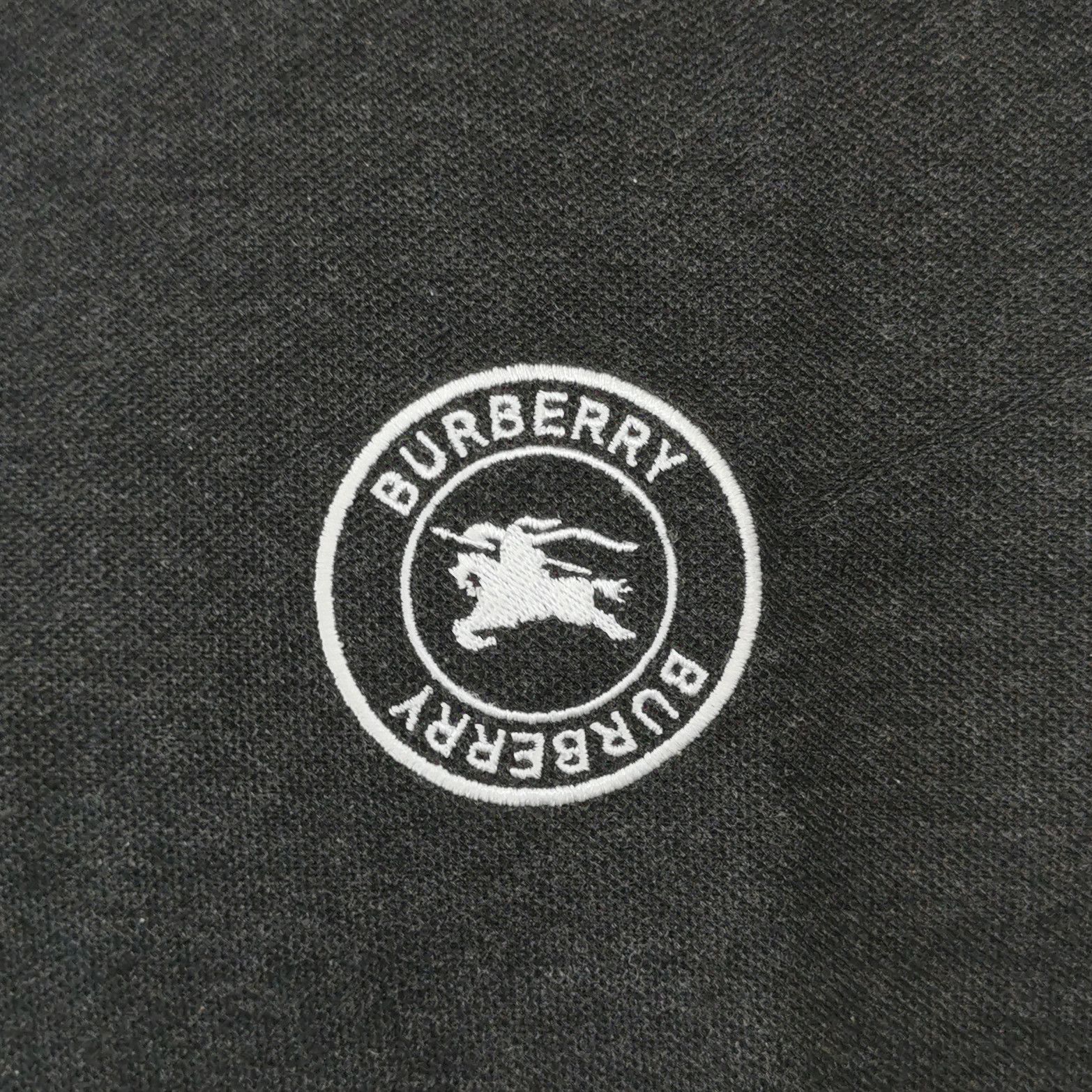Burberry Burberry Equestrian Knight Polo Size L Size US L / EU 52-54 / 3 - 4 Thumbnail