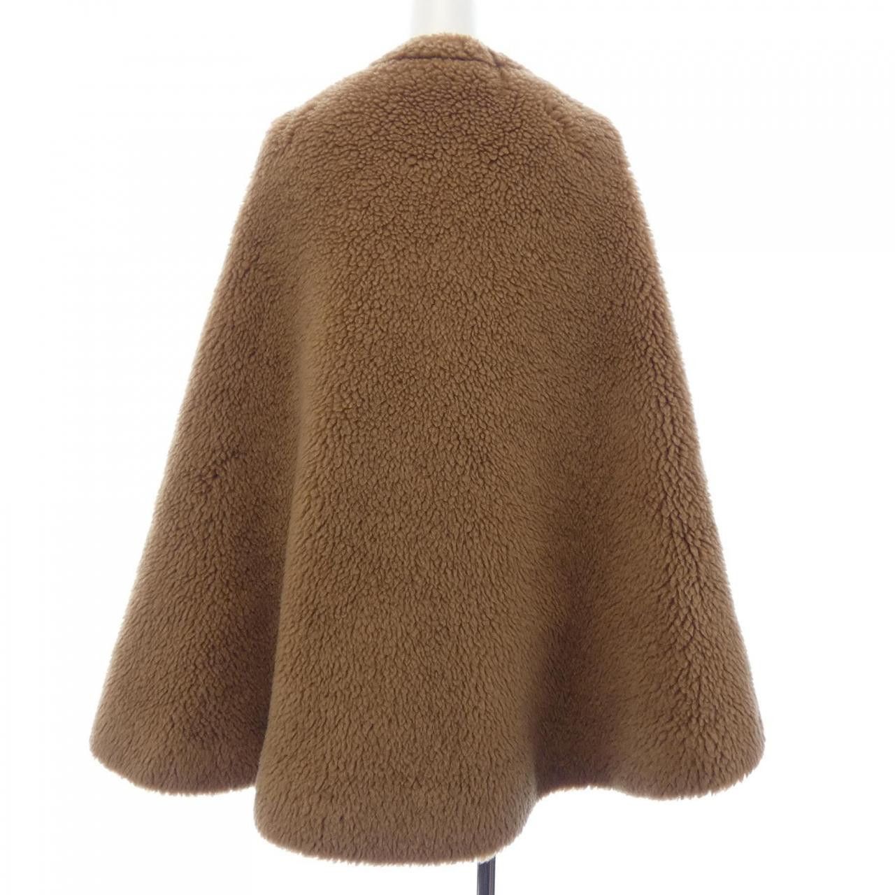 Max Mara Max Mara Max Mara Teddy Bear Camel Silk Cape Textile Outerwear 473604 DUTY FREE for USA Size ONE SIZE - 2 Thumbnail