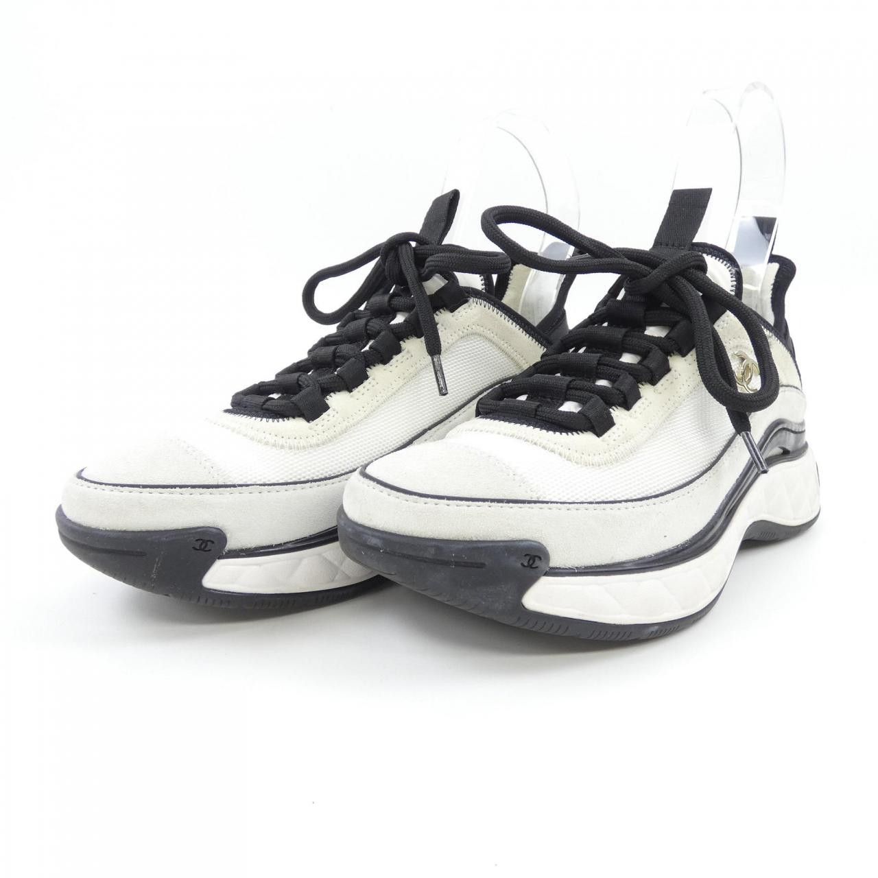 Chanel Chanel Chanel Fabric Suede Calfskin Sneakers Textile Shoes G39070Y56144 DUTY FREE for USA Size ONE SIZE - 3 Thumbnail