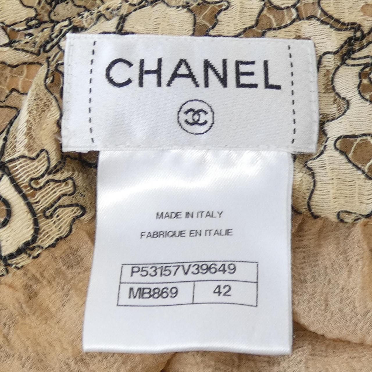 Chanel Chanel Chanel Top Textile Tops P53157V39649 DUTY FREE for USA Size ONE SIZE - 4 Thumbnail