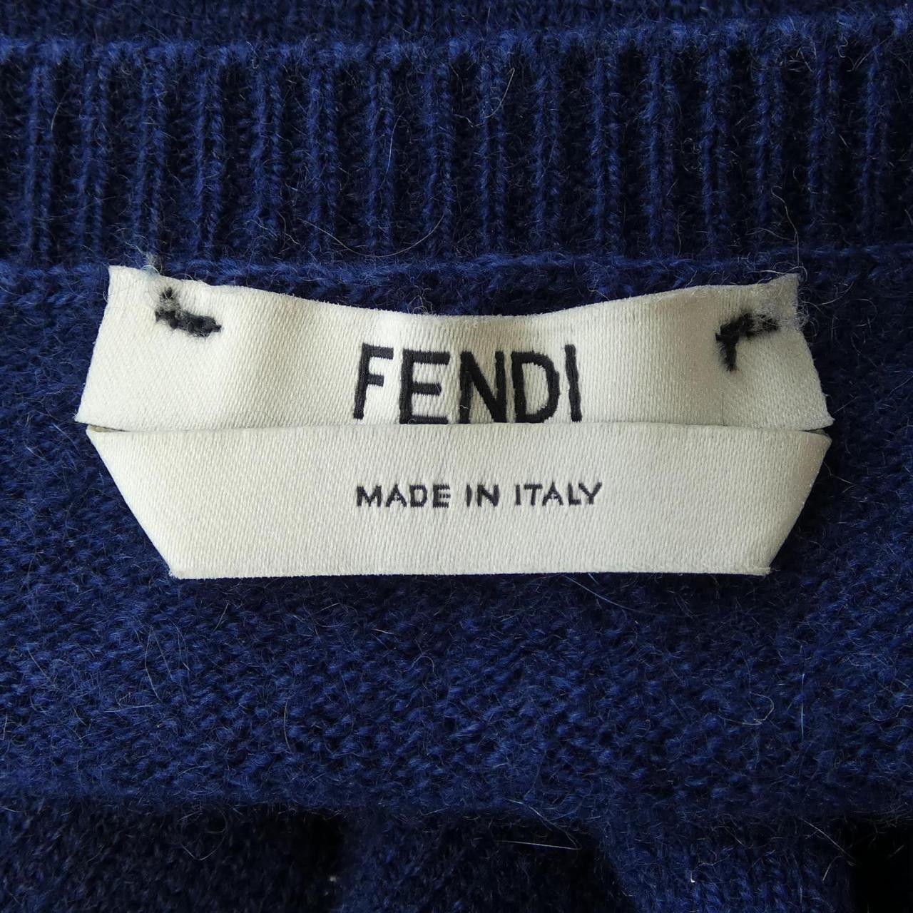 Fendi Fendi Fendi Cashmere Knit Textile Tops FZY683 A3F1 DUTY FREE for USA Size ONE SIZE - 5 Thumbnail