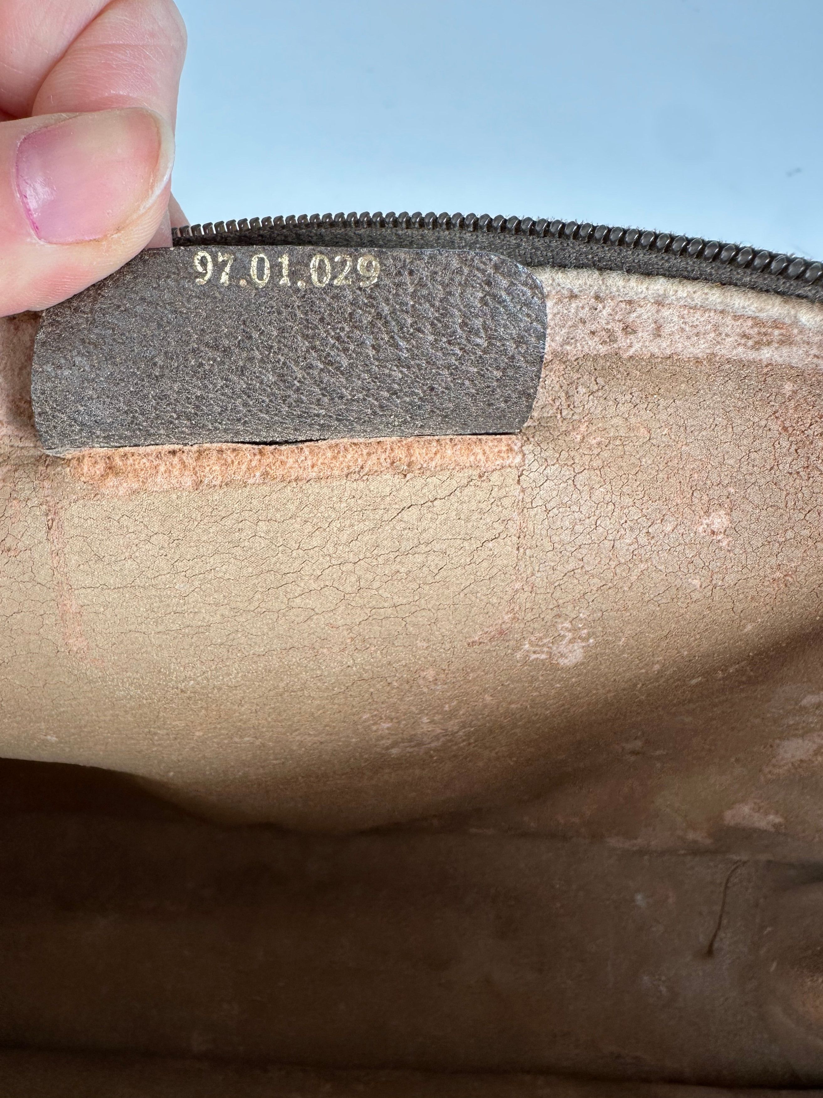 Gucci Vintage GG Supreme Monogram Coated Canvas Zip Pouch Beige Eb Size ONE SIZE - 7 Thumbnail