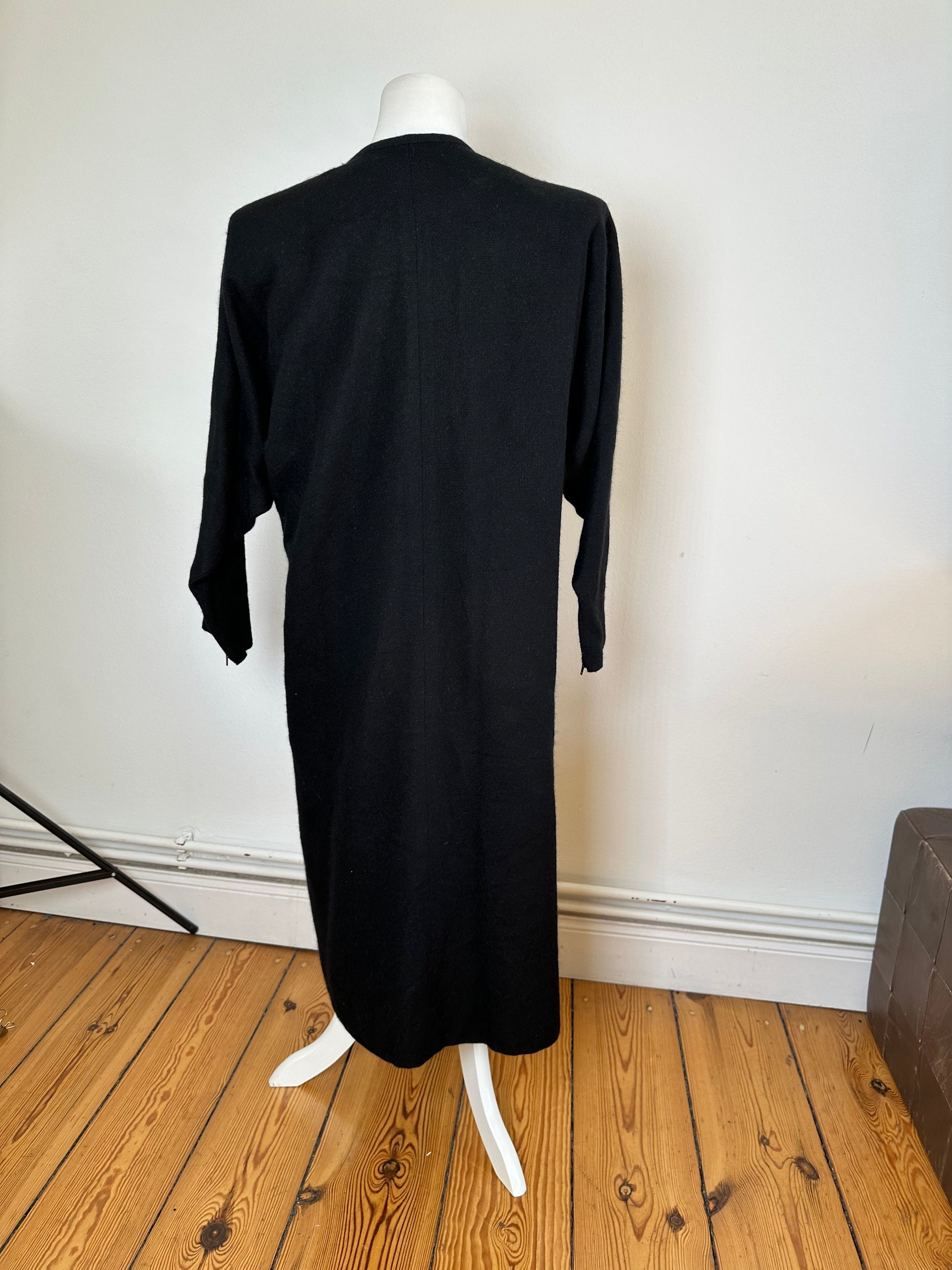 Givenchy Vintage Wool Shift Dress Black M Size M / US 6-8 / IT 42-44 - 3 Thumbnail