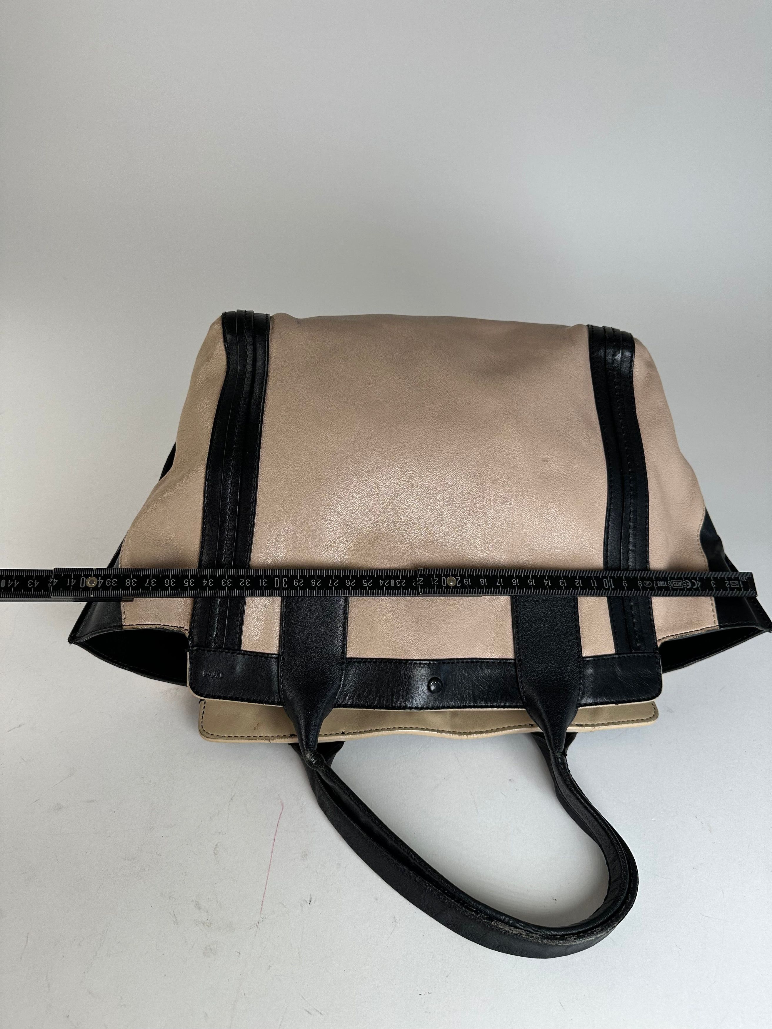 Chloe Vintage Leather Tote Bag Nude Black Size ONE SIZE - 9 Thumbnail