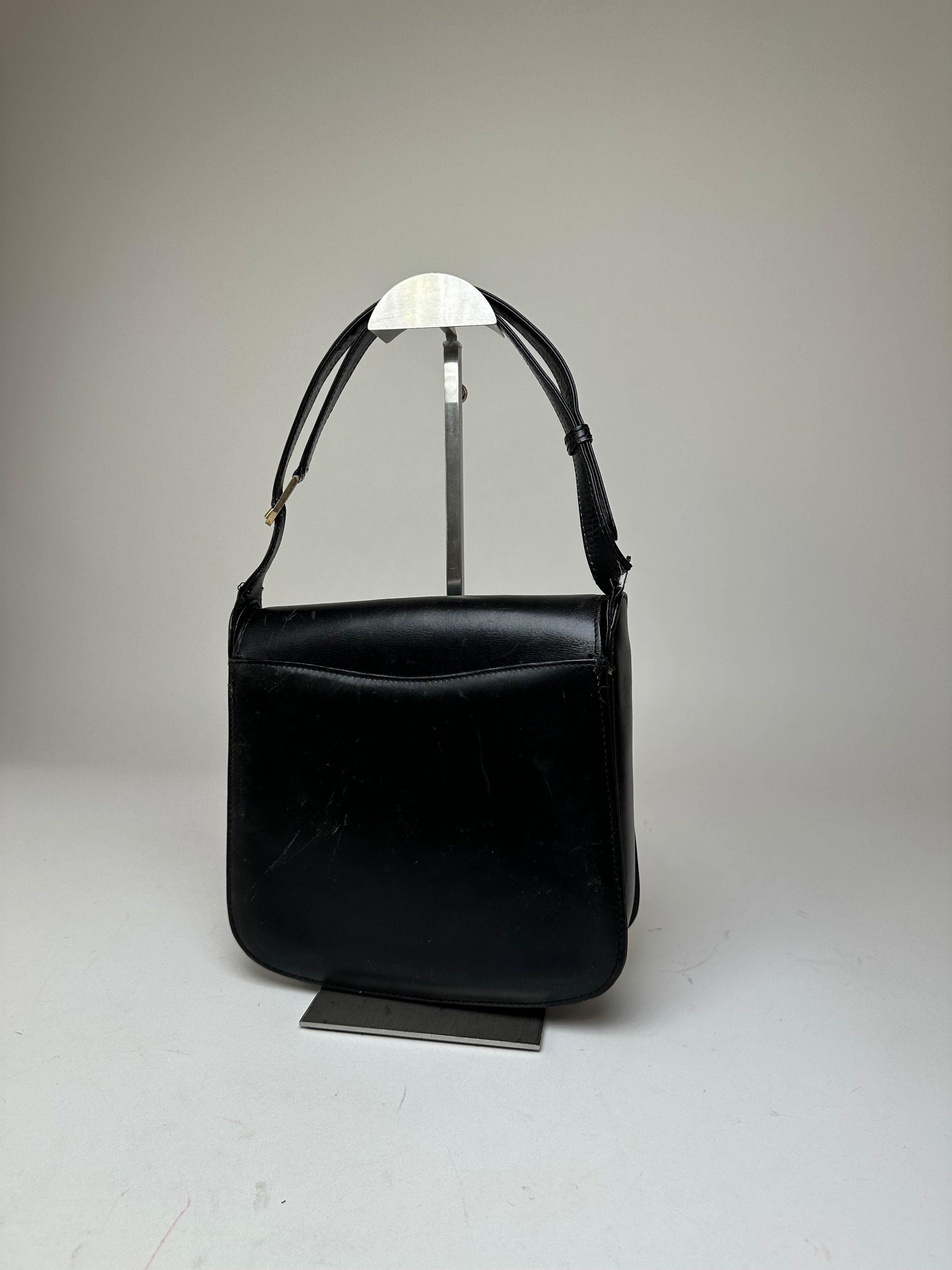 Gucci Vintage Leather G Clasp Flap Shoulder Bag Black Size ONE SIZE - 10 Thumbnail