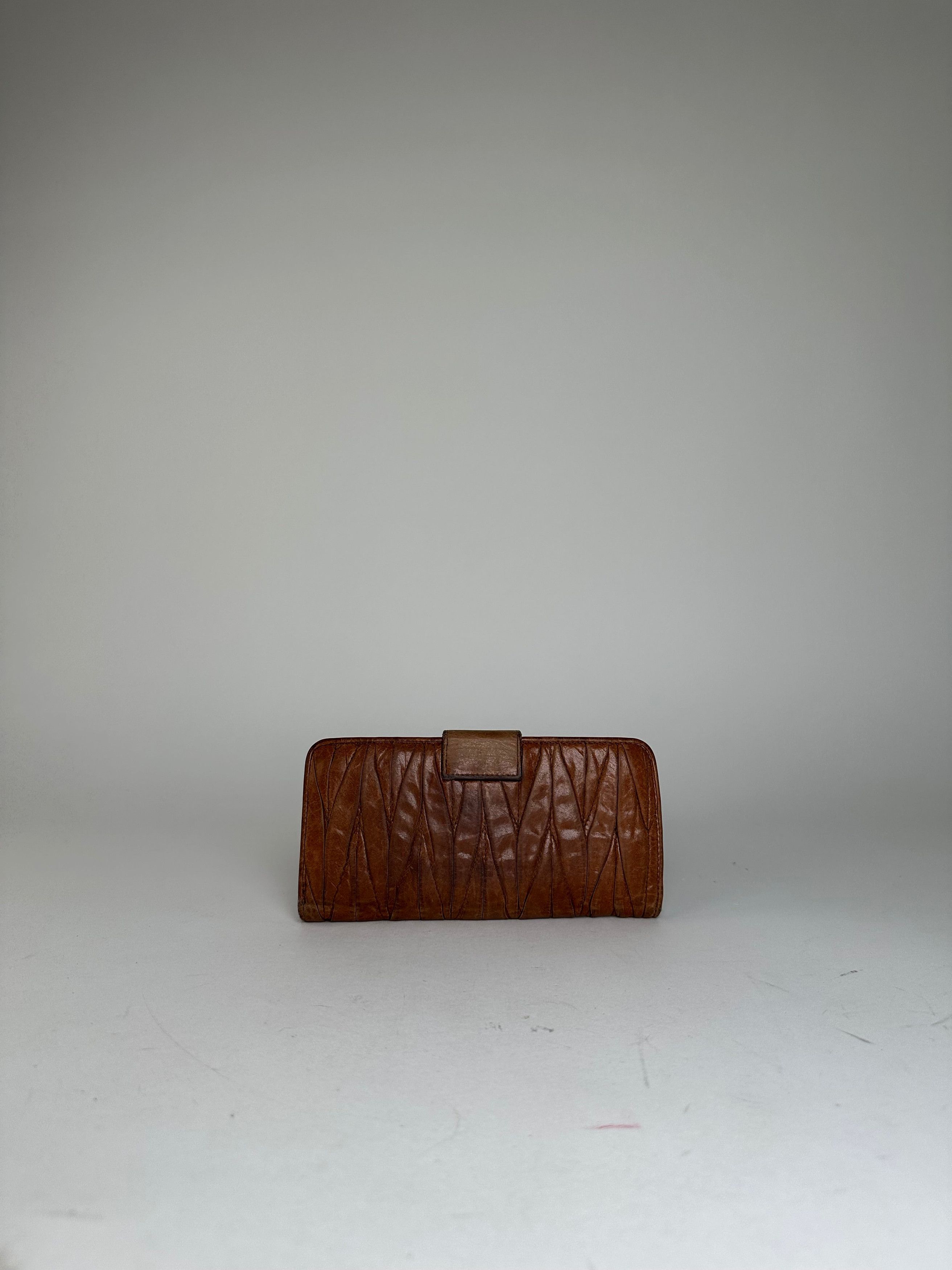 Miu Miu Vintage Matelasse Leather Long Wallet Cognac Brown Size ONE SIZE - 13 Thumbnail