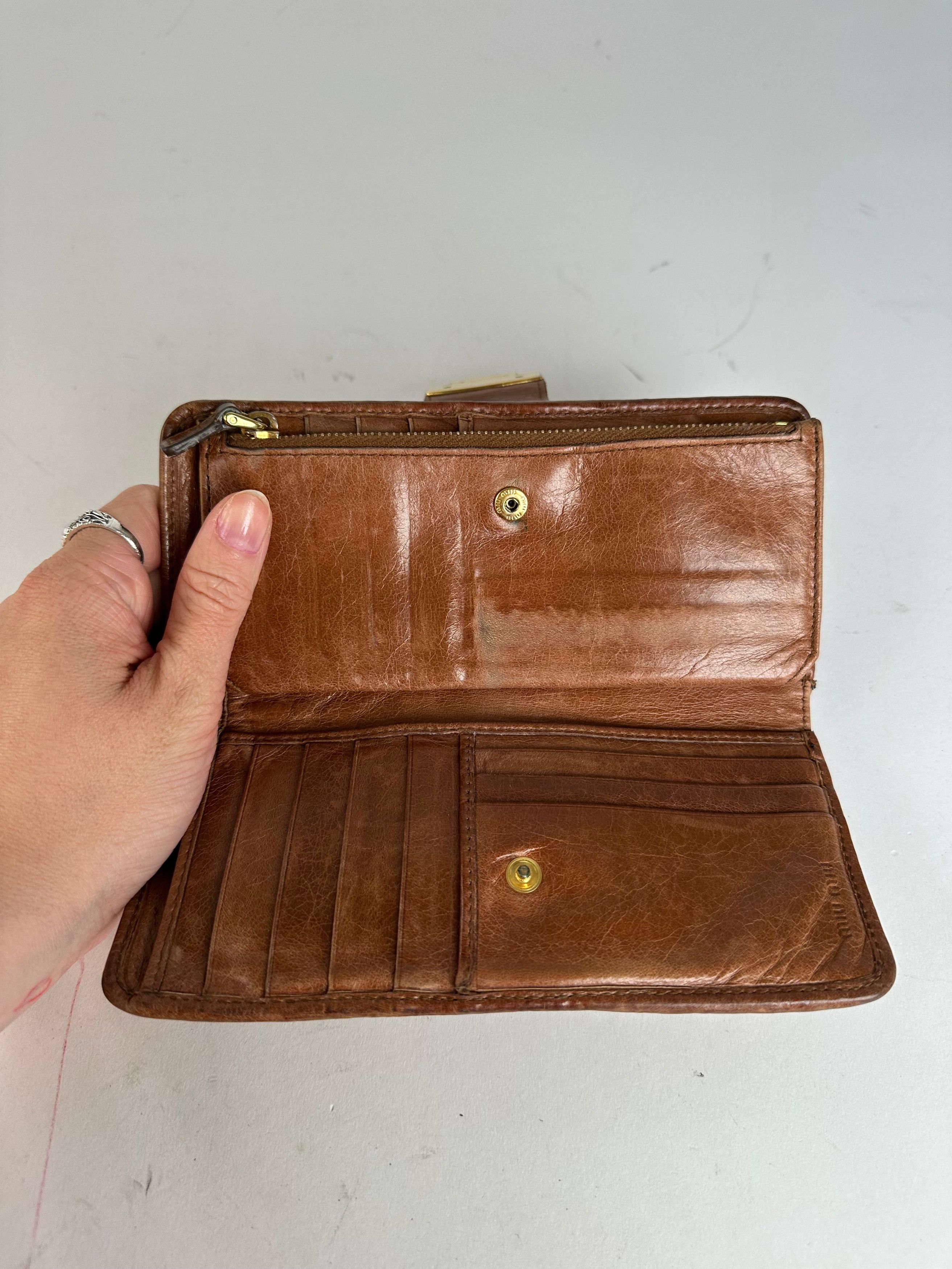 Miu Miu Vintage Matelasse Leather Long Wallet Cognac Brown Size ONE SIZE - 3 Thumbnail