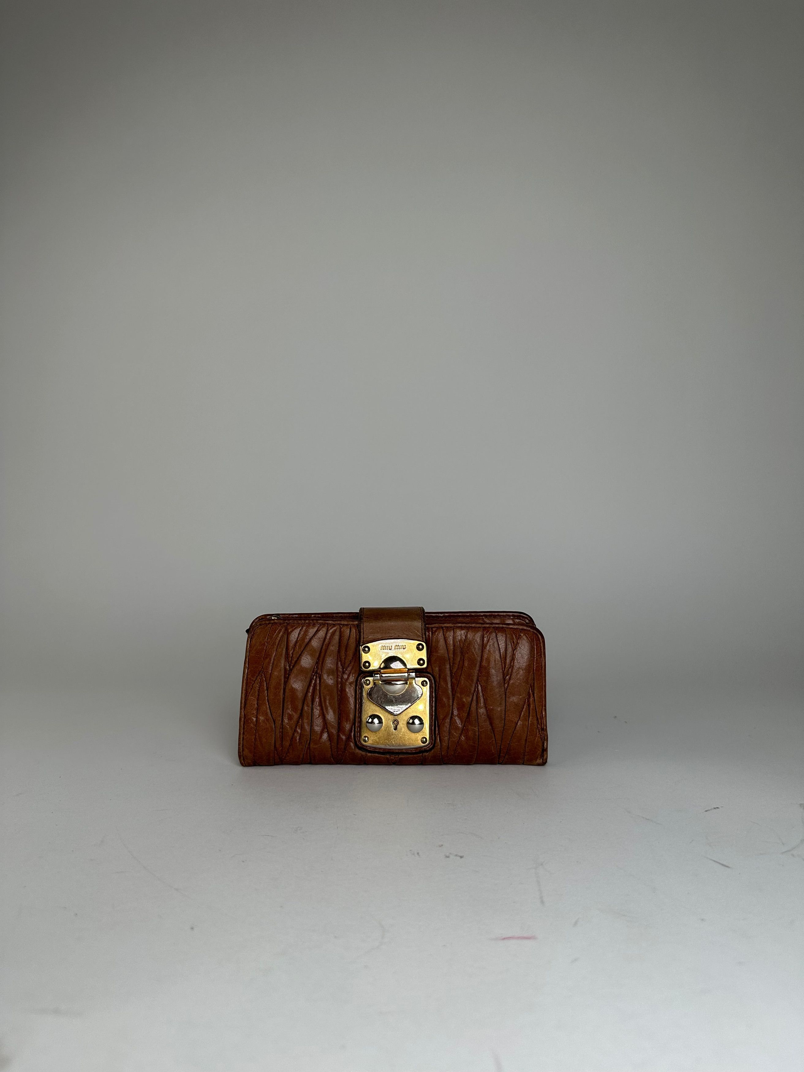 Miu Miu Vintage Matelasse Leather Long Wallet Cognac Brown Size ONE SIZE - 12 Thumbnail