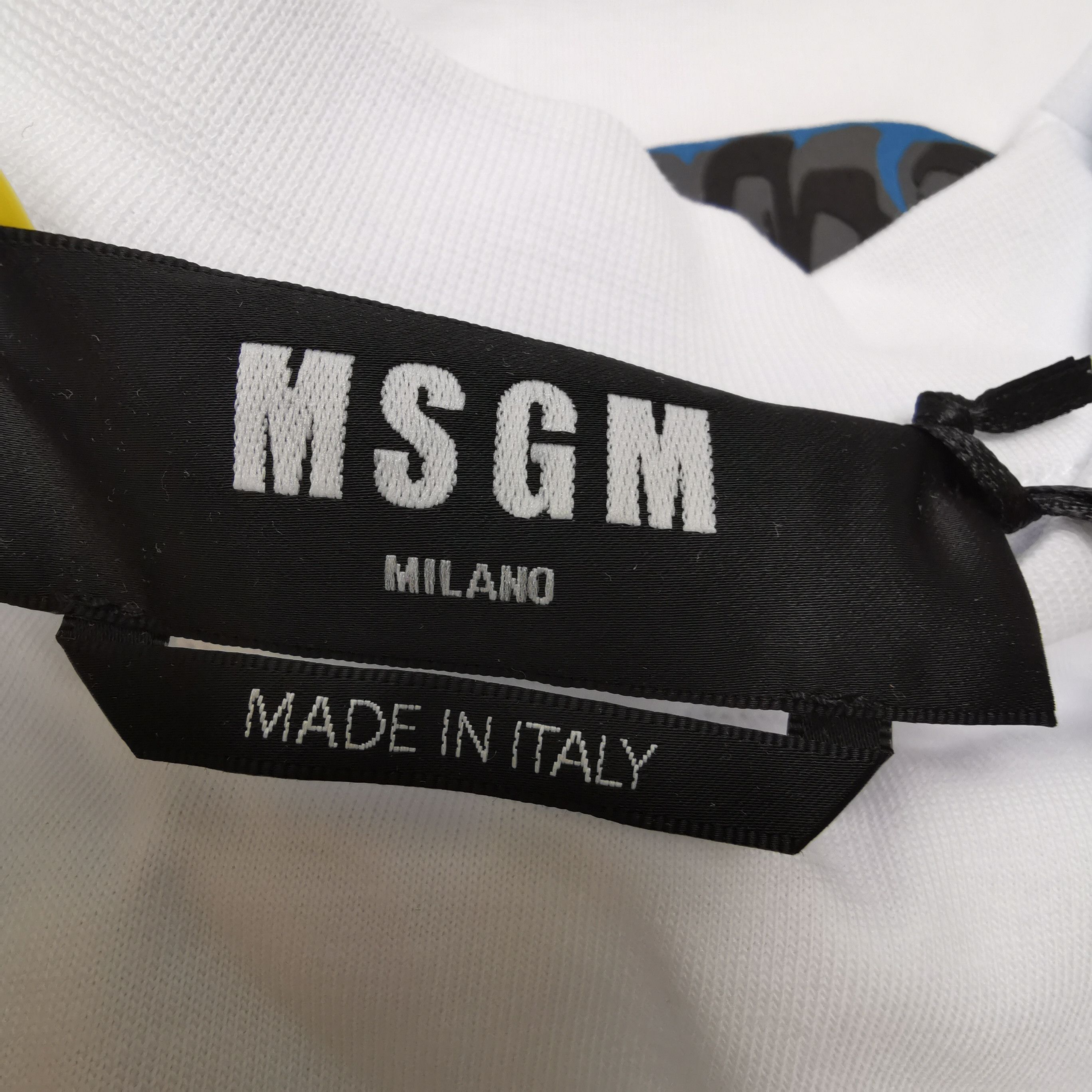 MSGM MSGM Shark Graphic T-Shirt White Size M Size US M / EU 48-50 / 2 - 6 Thumbnail